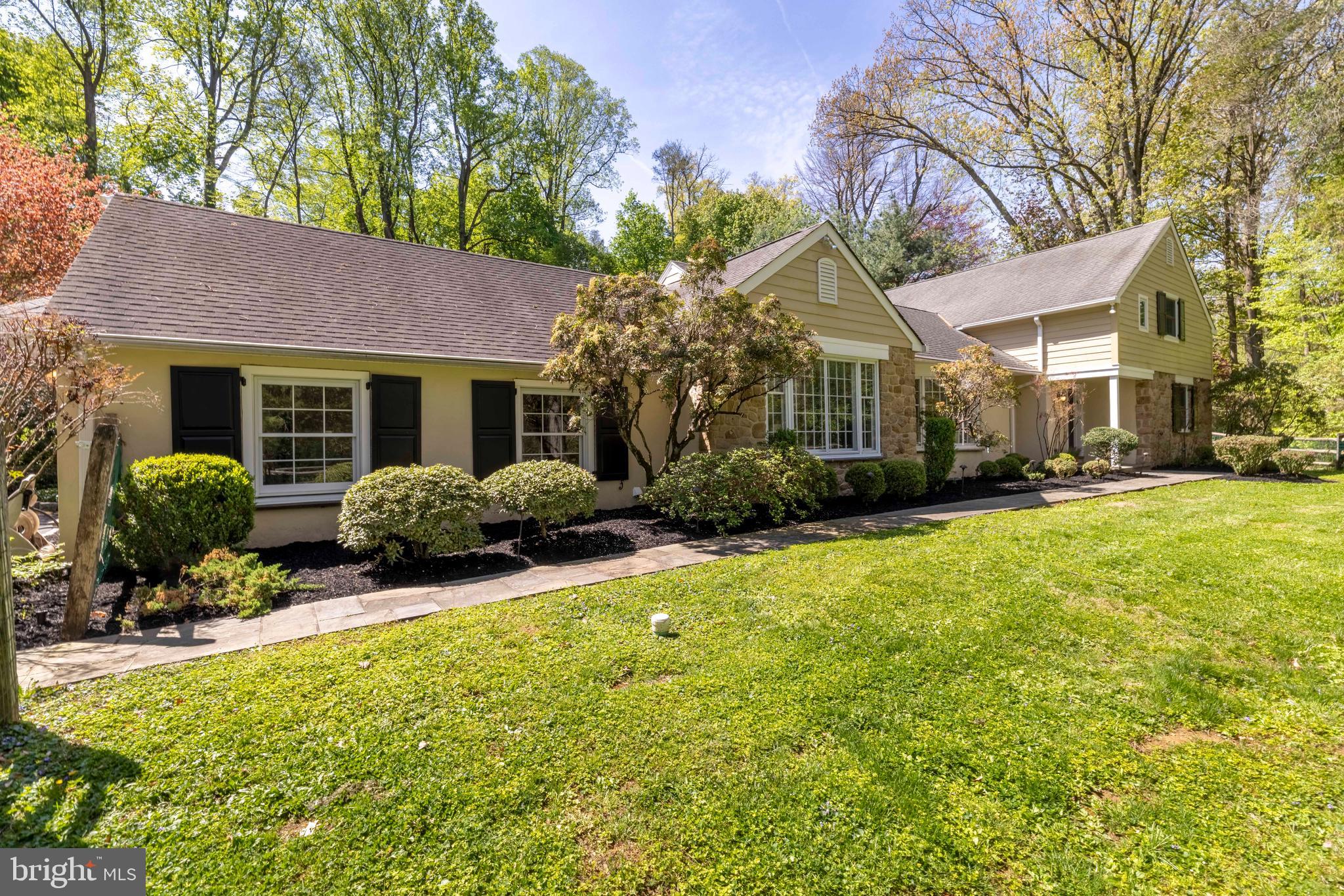 LAFAYETTE HILL - Residential