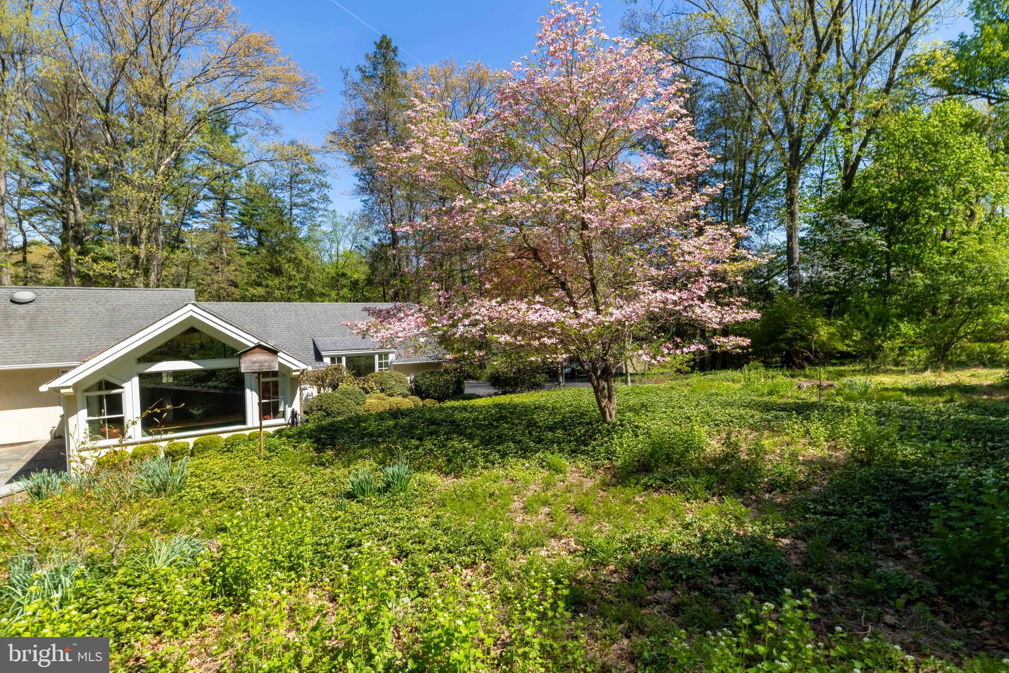 LAFAYETTE HILL - Residential