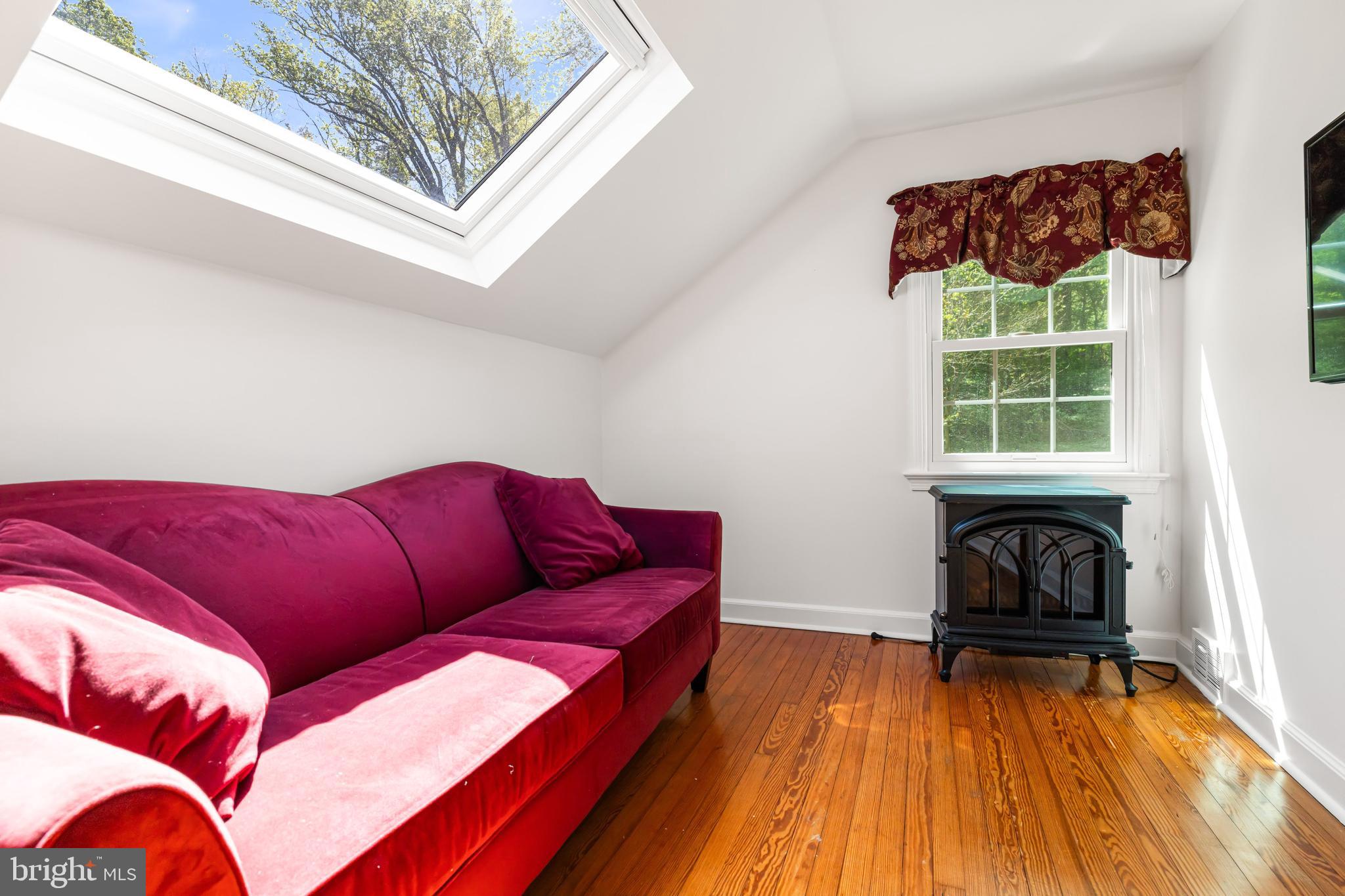 LAFAYETTE HILL - Residential