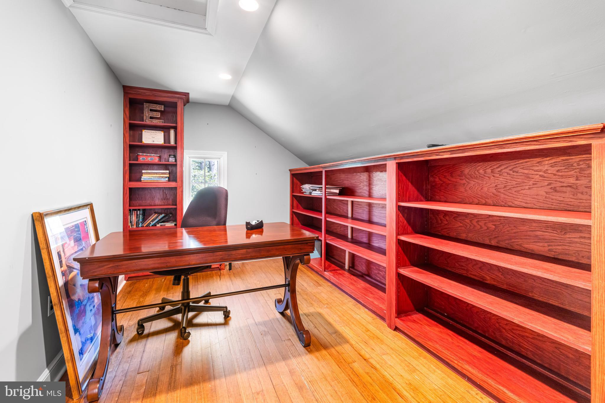 LAFAYETTE HILL - Residential