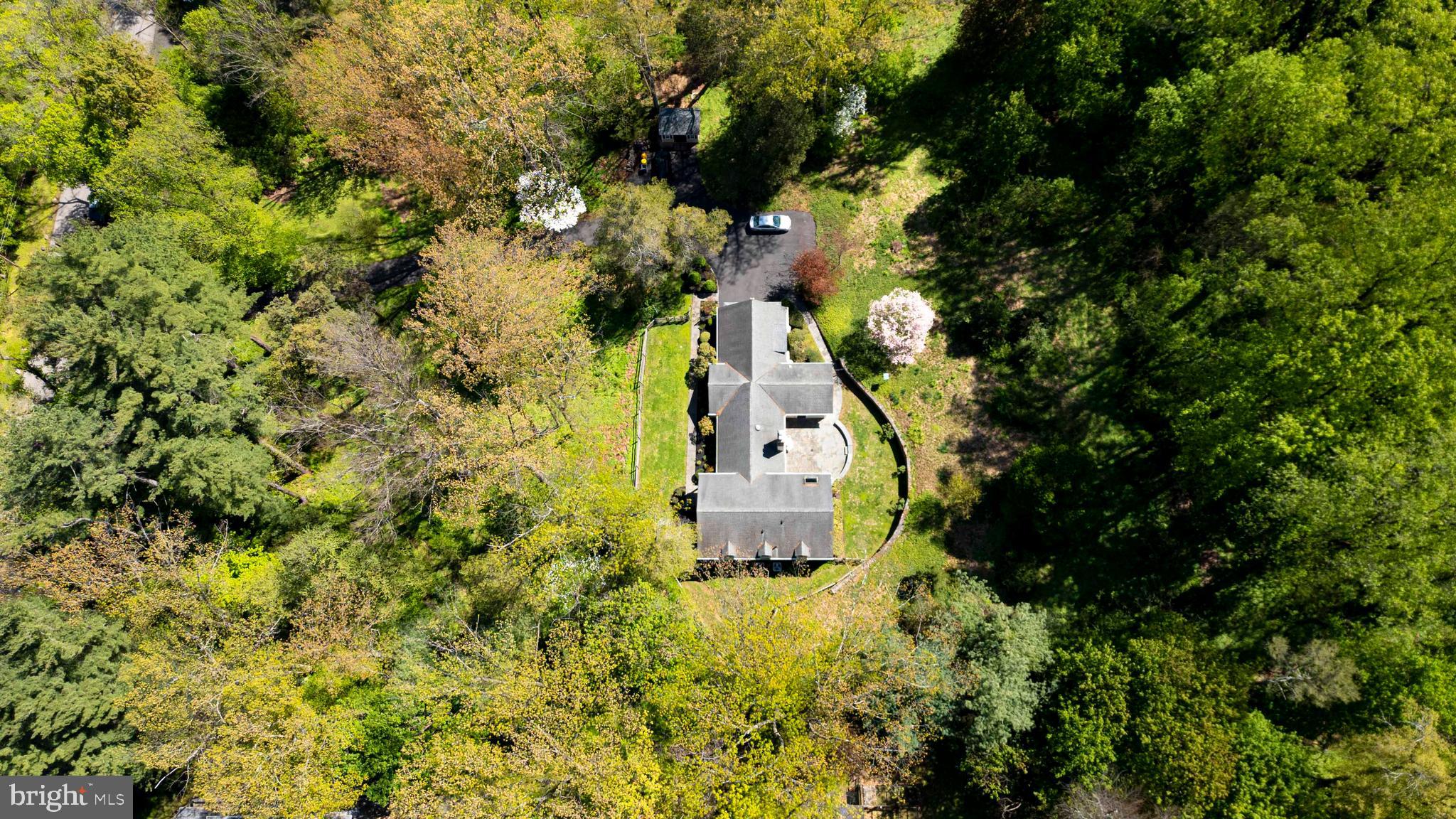 LAFAYETTE HILL - Residential