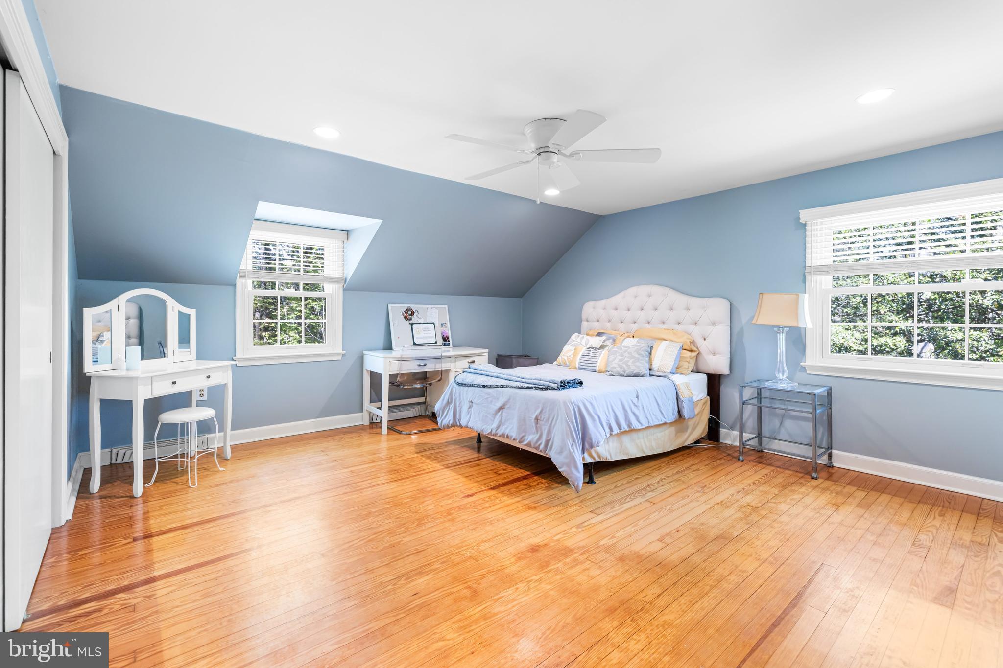 LAFAYETTE HILL - Residential