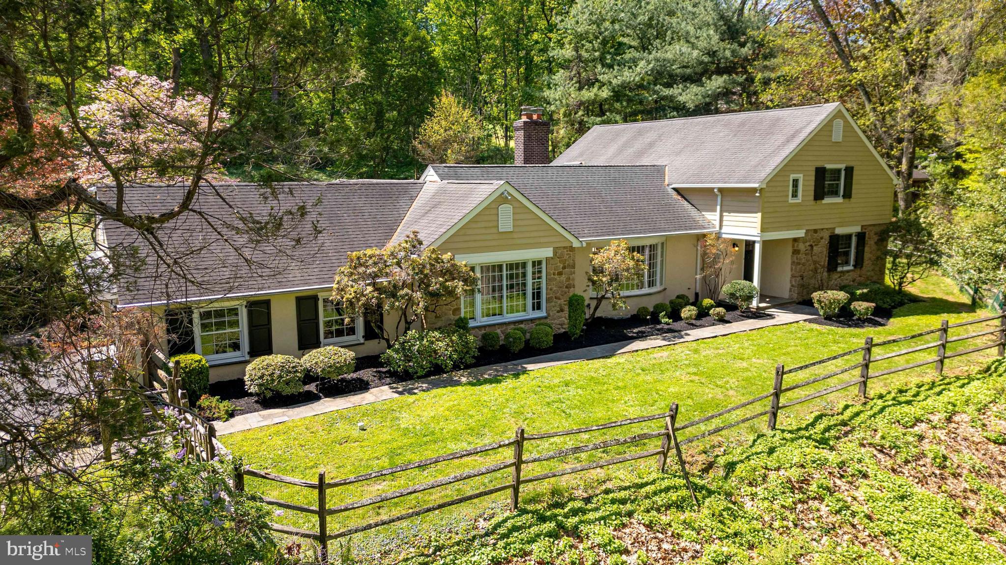 LAFAYETTE HILL - Residential