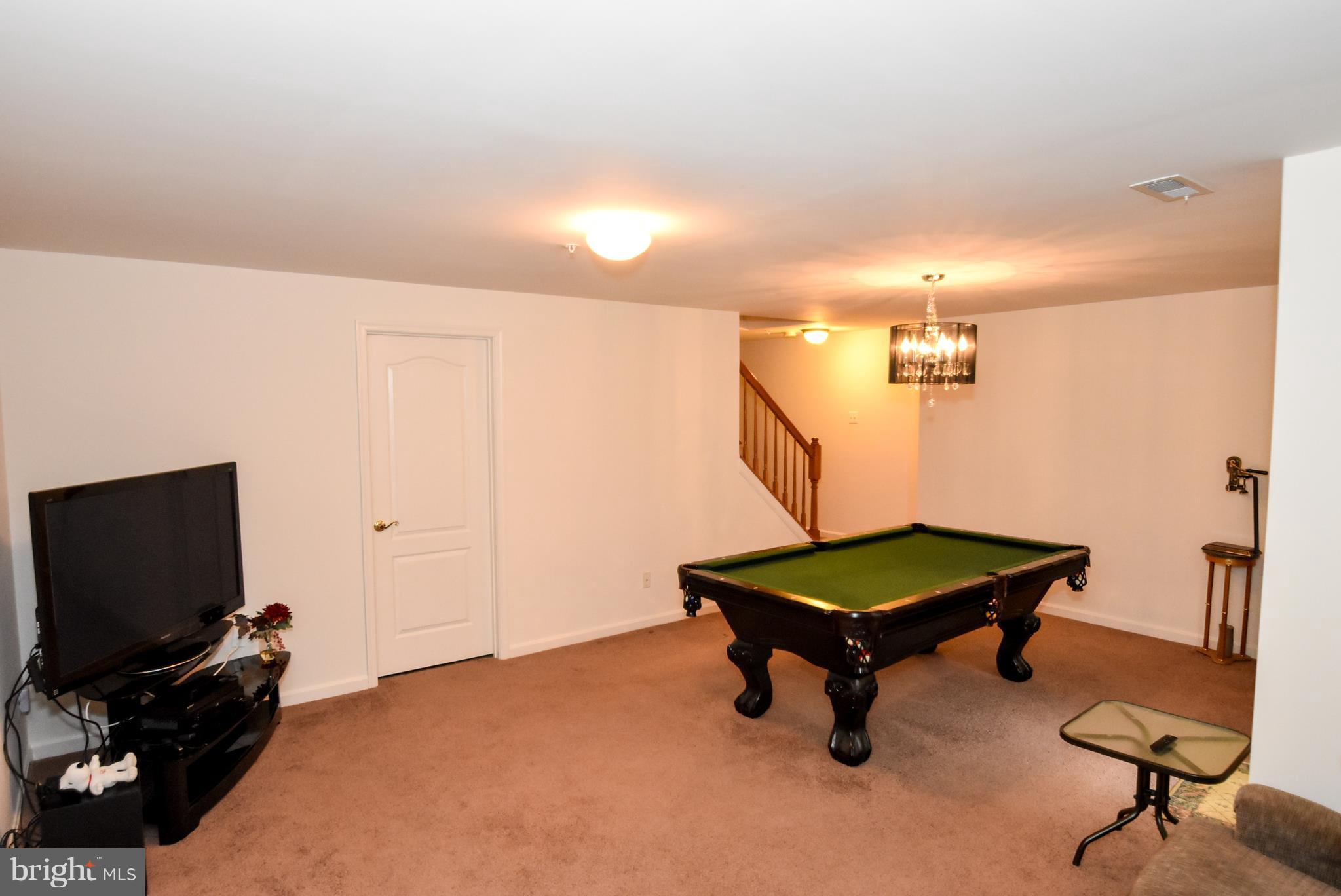 MONMOUTH MEADOWS - Residential