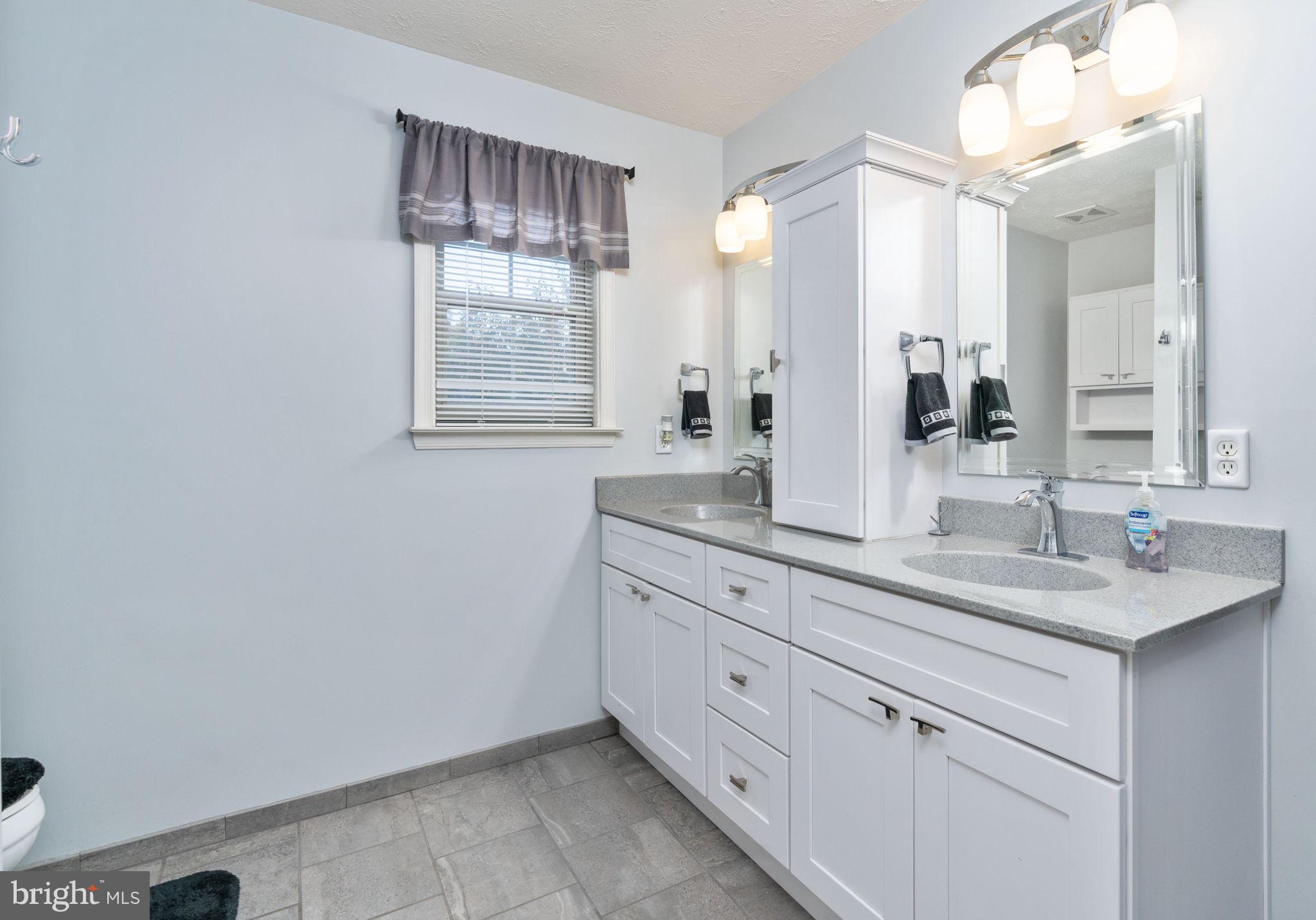 TIMBERLAKE - Residential