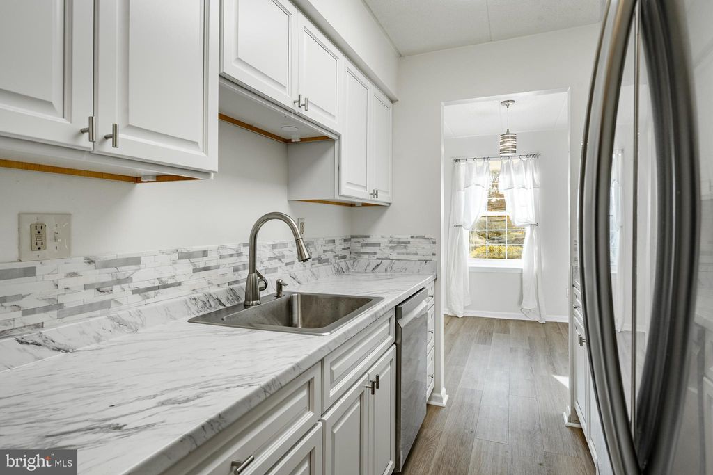 Photo of 1410 Washington Place #10, CHESTERBROOK, PA 19087 (MLS # PACT2111942)