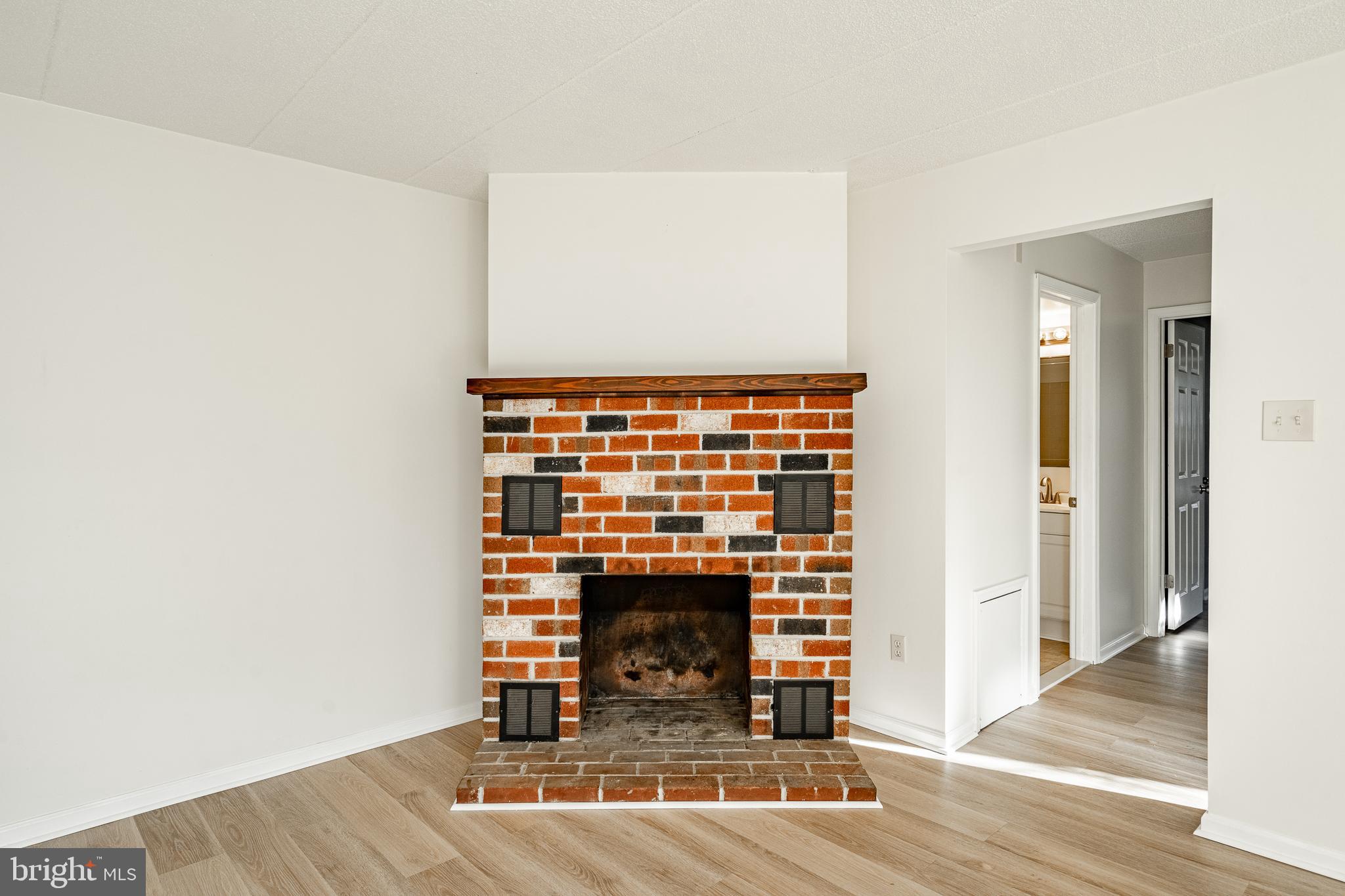 EAGLES RIDGE/CHSTB - Residential