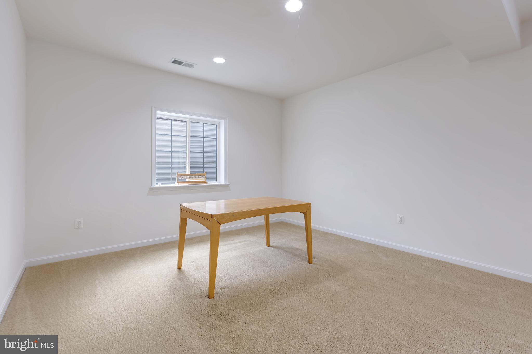 ALDIE ESTATES - Residential