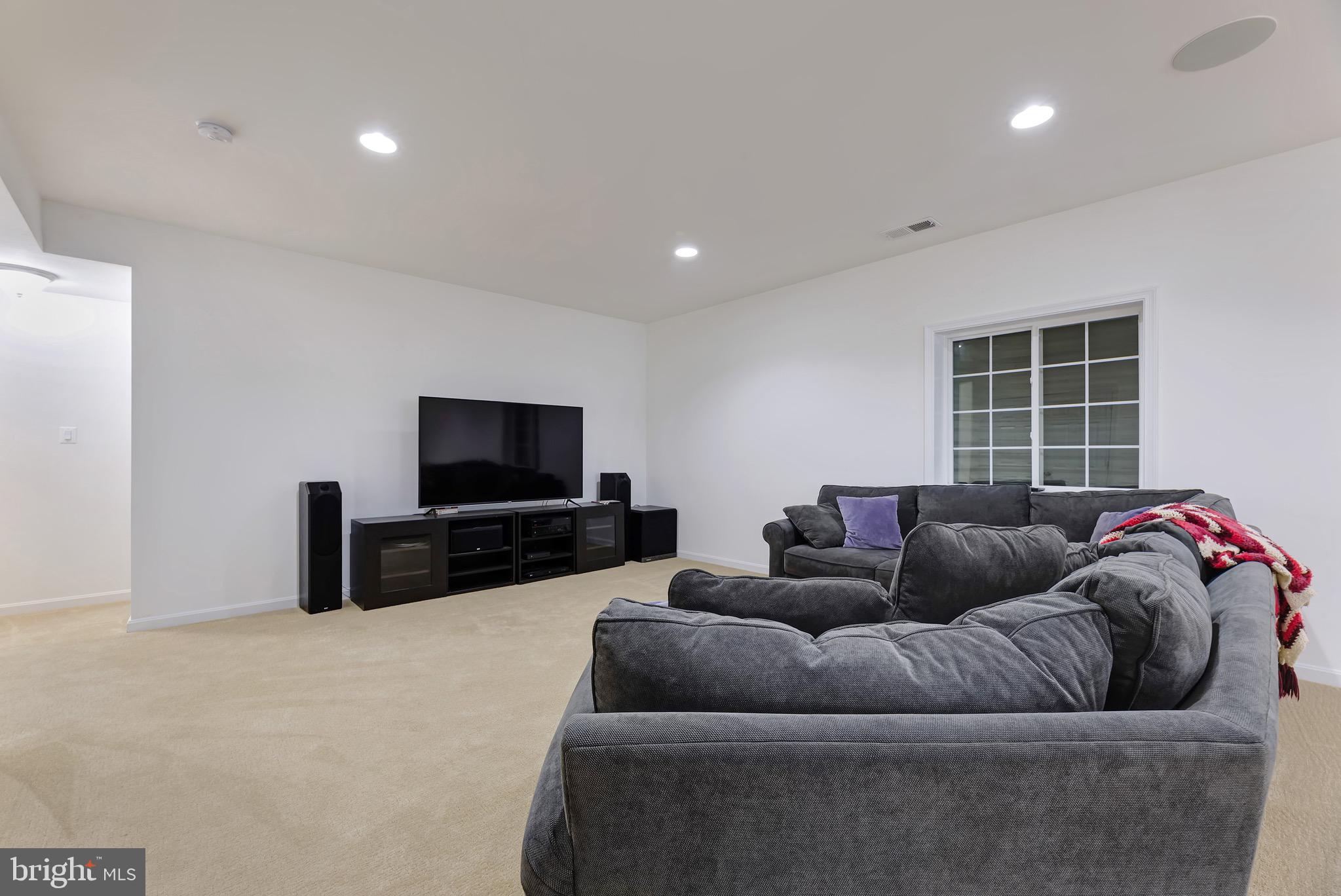 ALDIE ESTATES - Residential