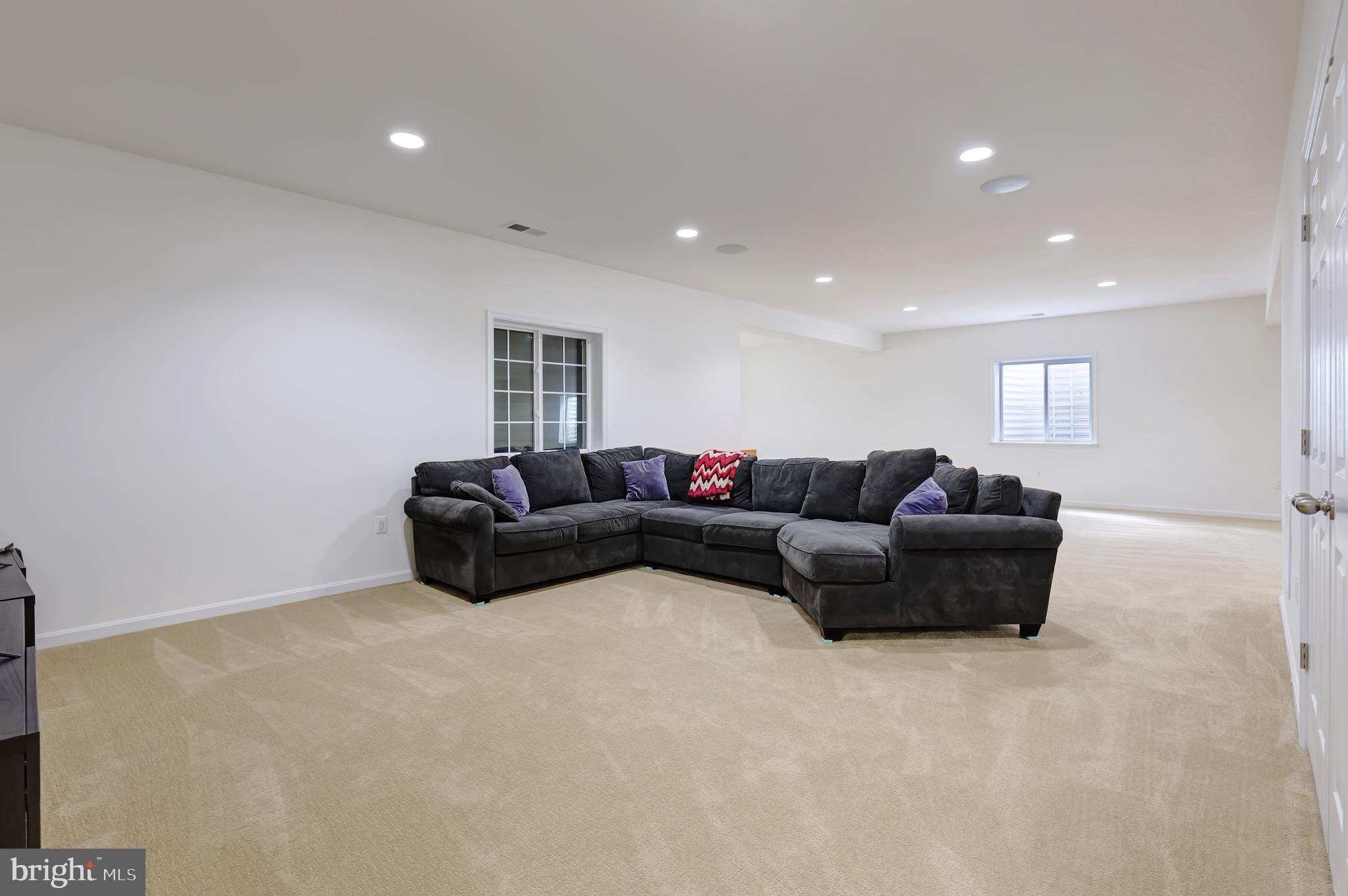 ALDIE ESTATES - Residential