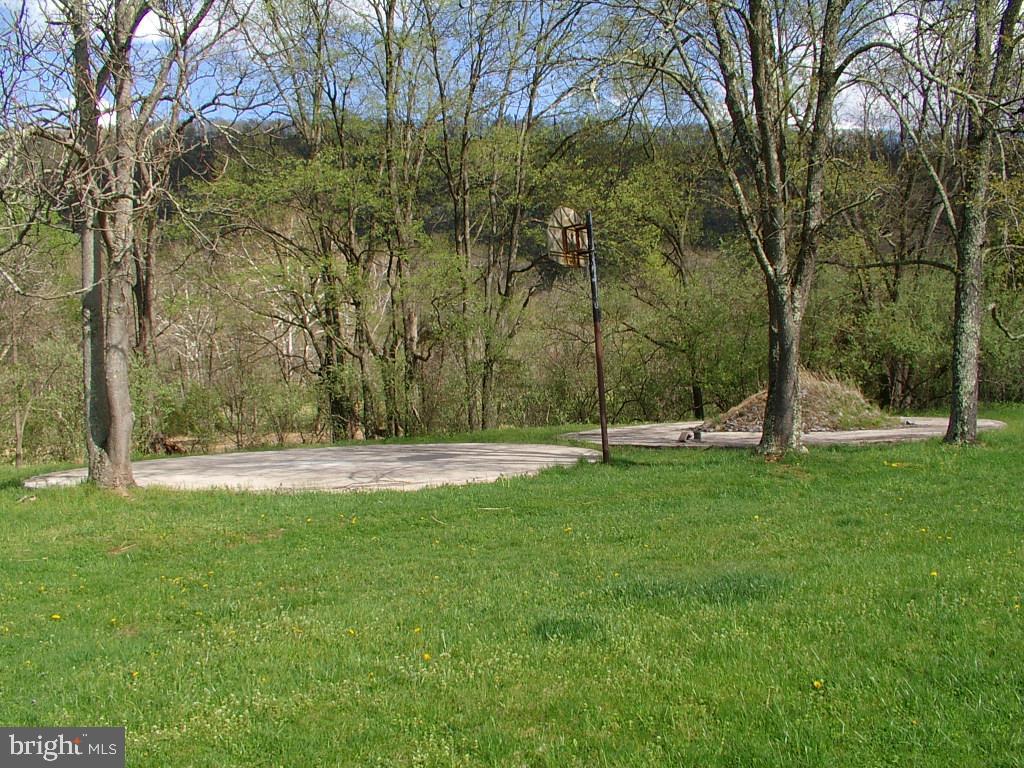 MISTY MEADOWS - Residential