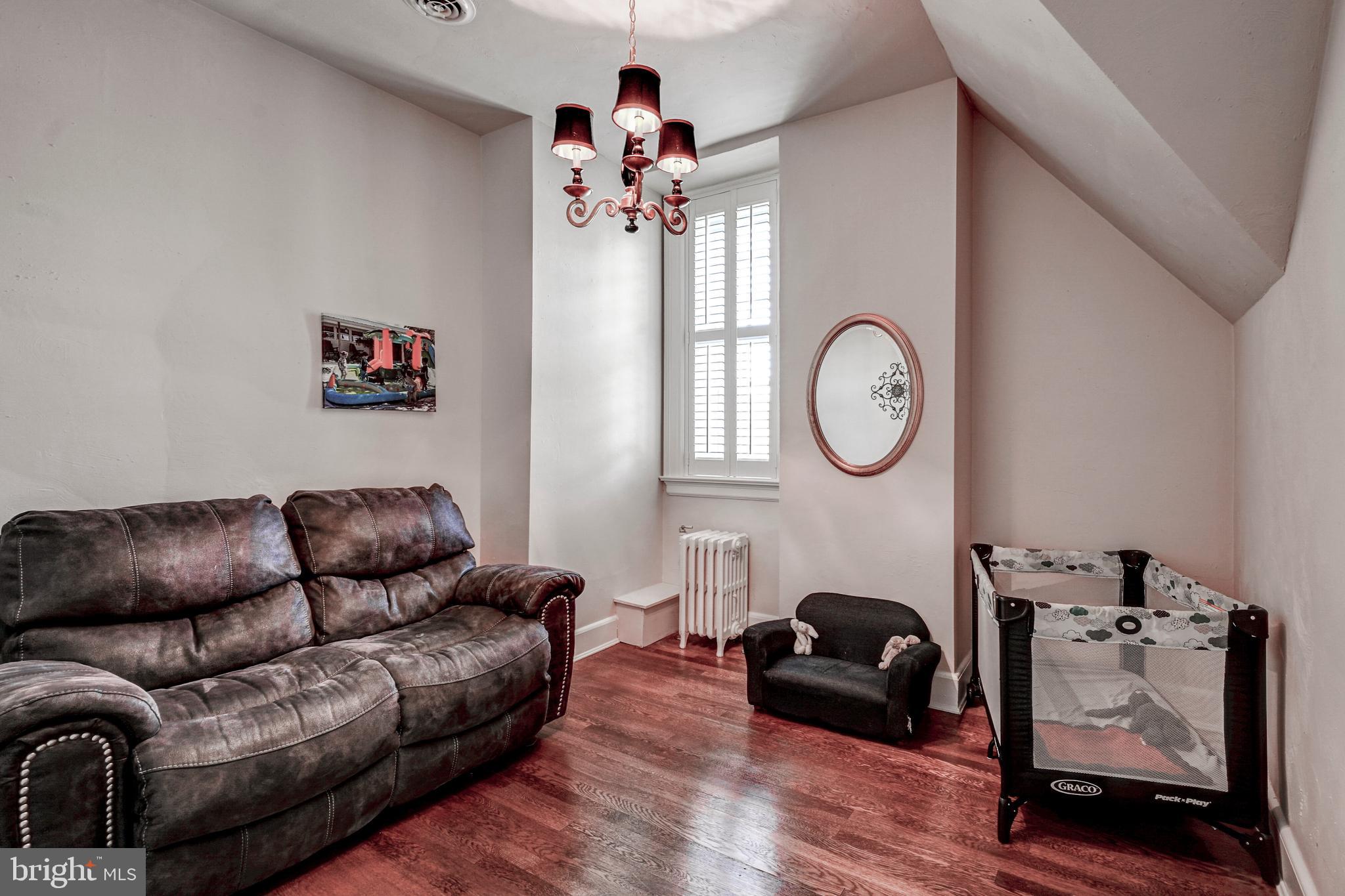 GUILFORD HISTORIC DISTRICT - Residential