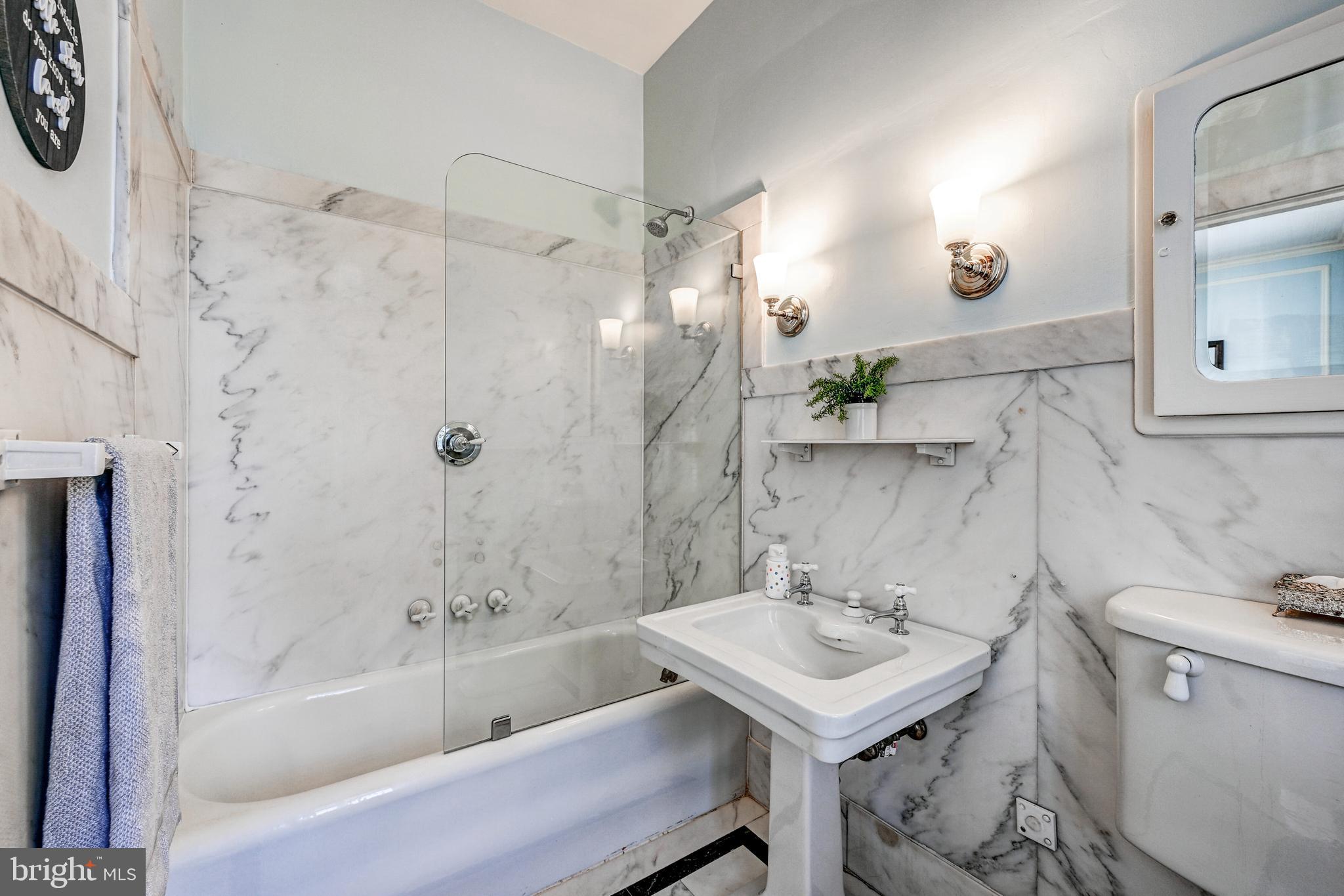 GUILFORD HISTORIC DISTRICT - Residential