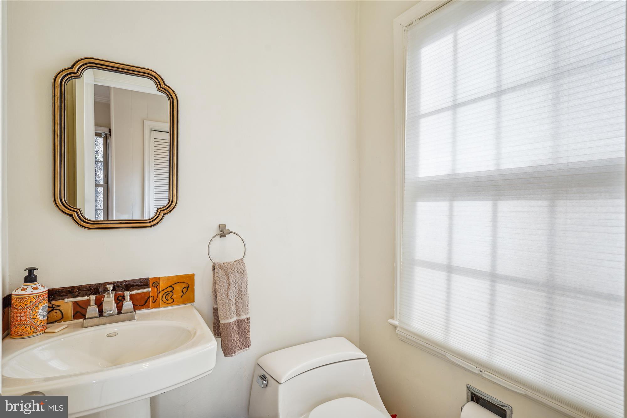 POTOMAC WOODS - Residential Lease