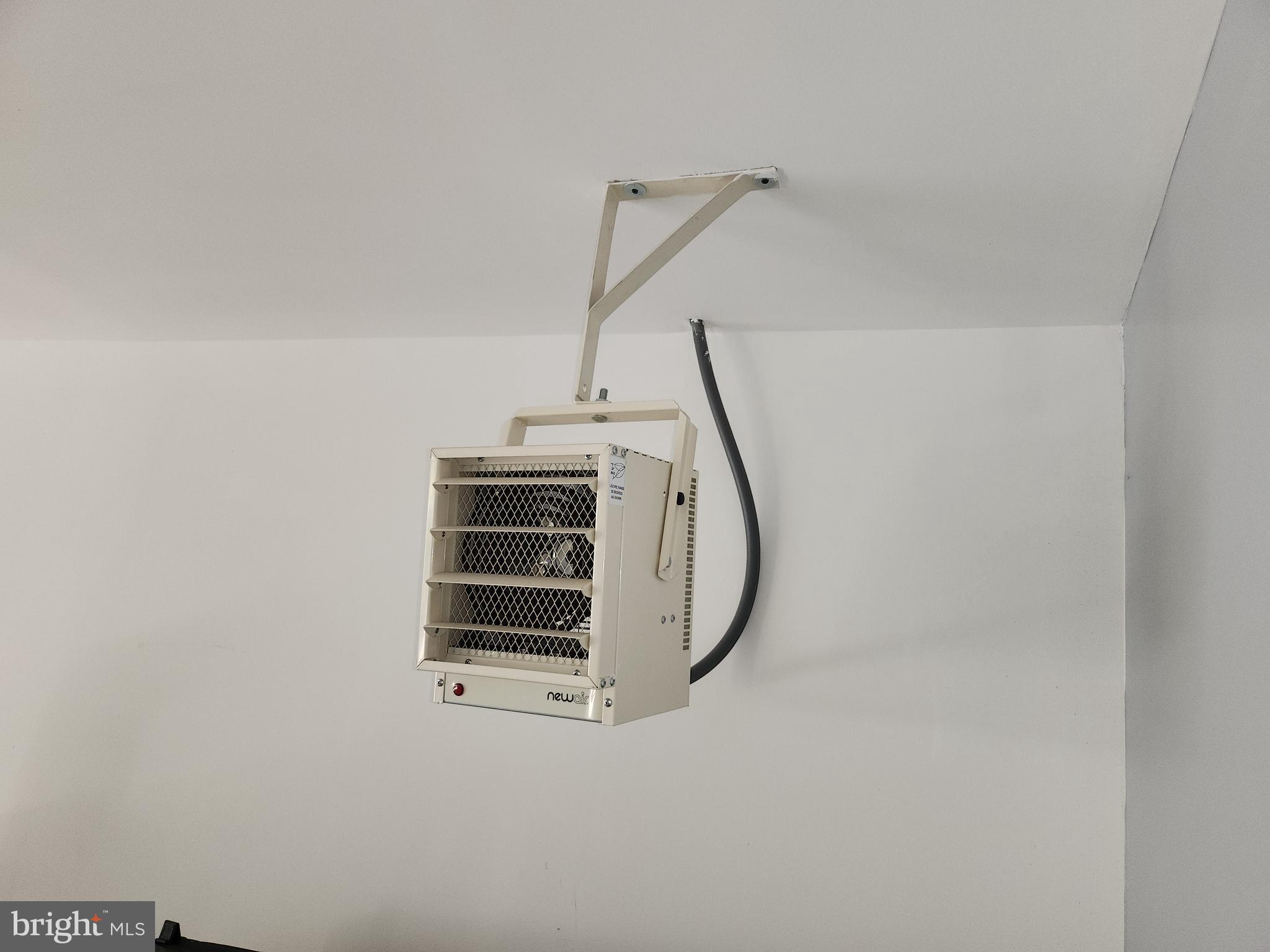 MITCHELLVILLE EAST - Residential