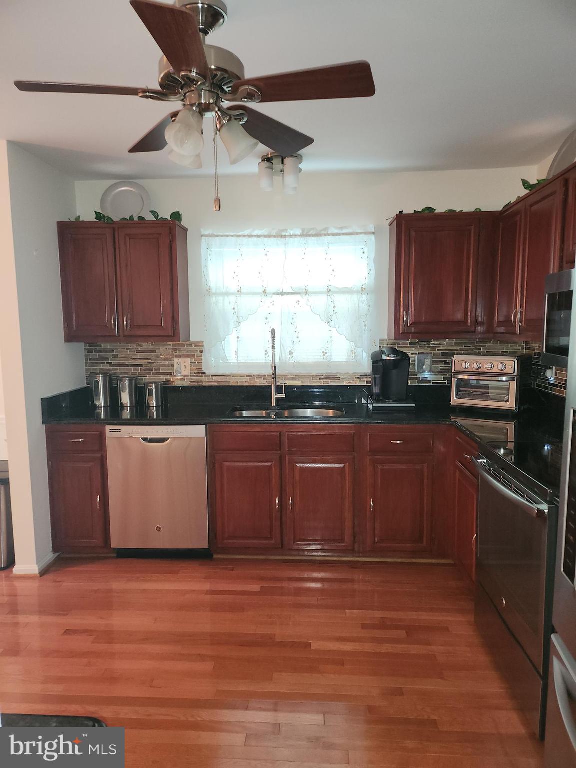 MITCHELLVILLE EAST - Residential