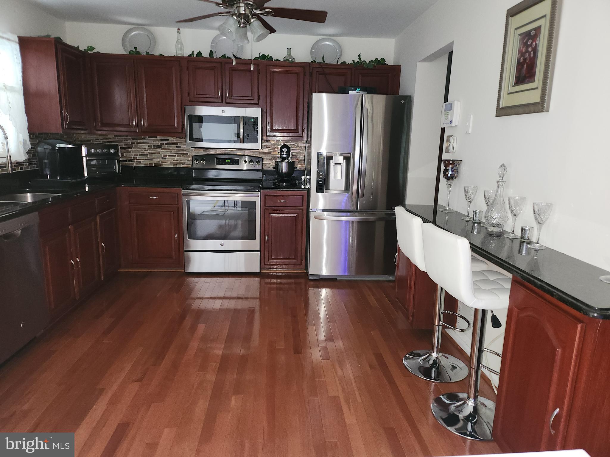 MITCHELLVILLE EAST - Residential