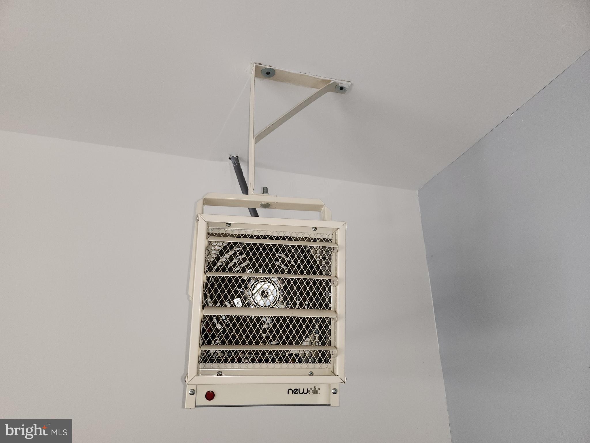 MITCHELLVILLE EAST - Residential