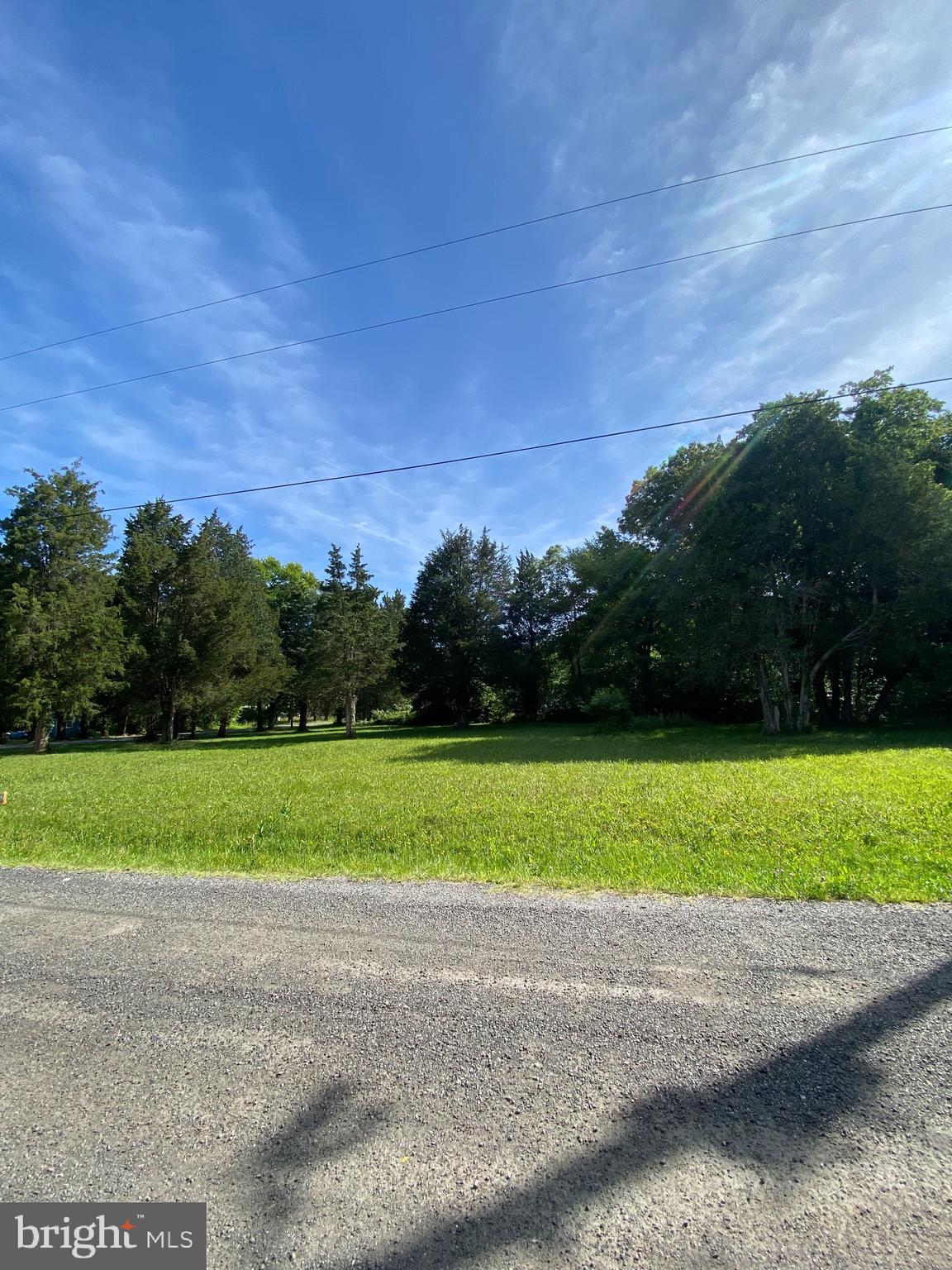 LONGVIEW BEACH - Land