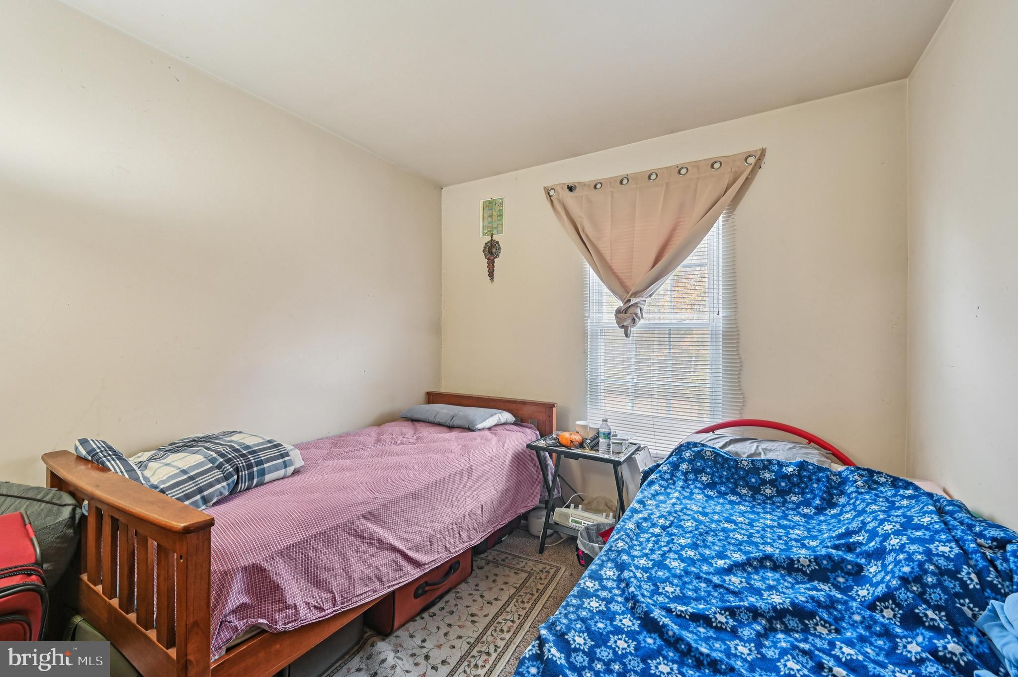 CHASE MANOR - Residential