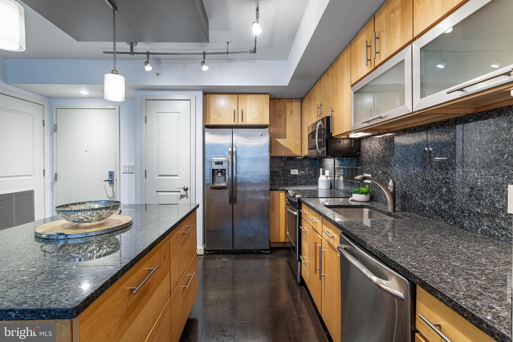 1025 1ST STREET SE 603