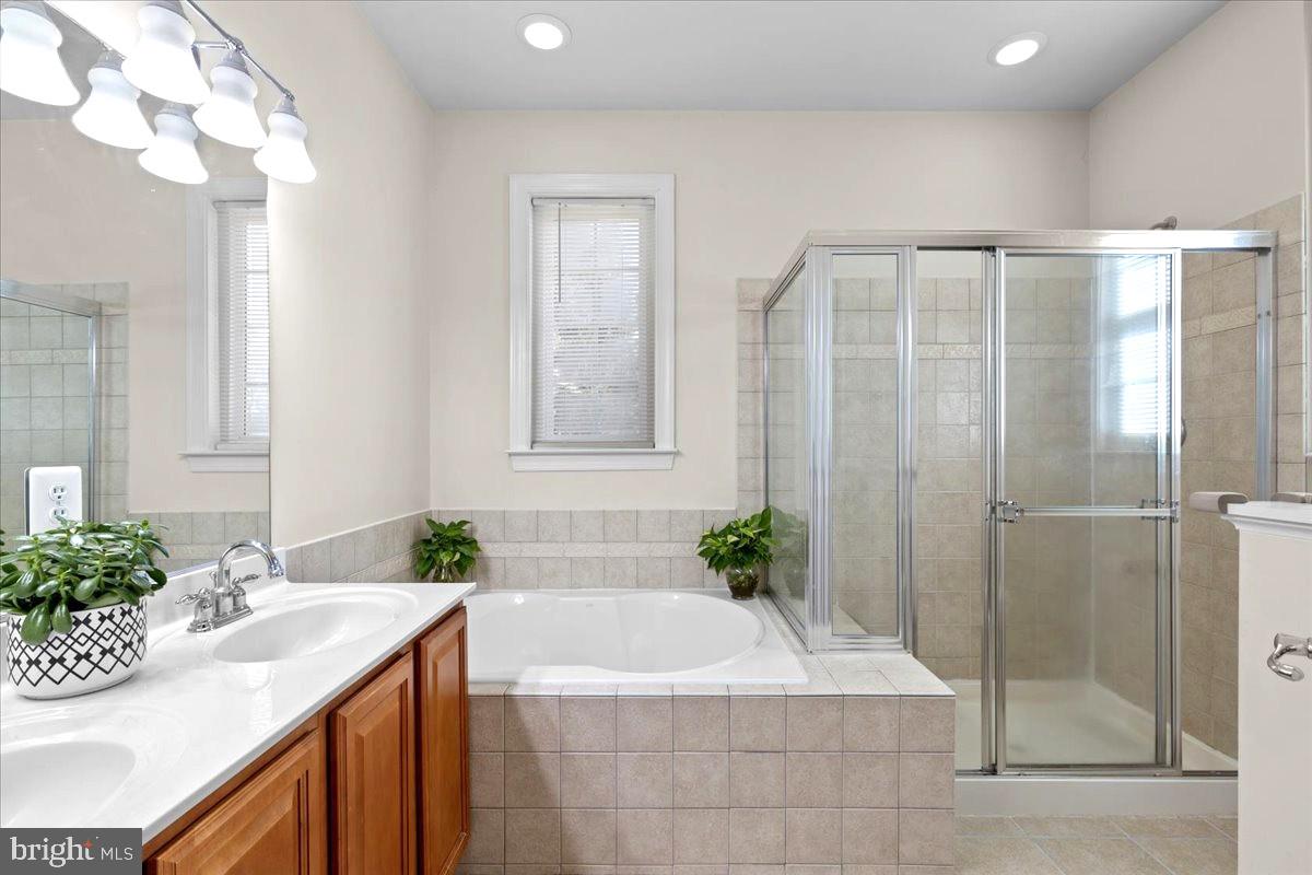 HERITAGE AT ST. CHARLES - Residential