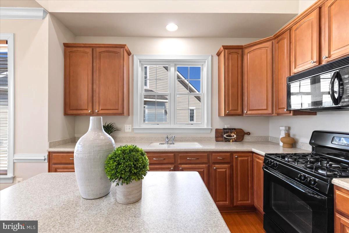 HERITAGE AT ST. CHARLES - Residential