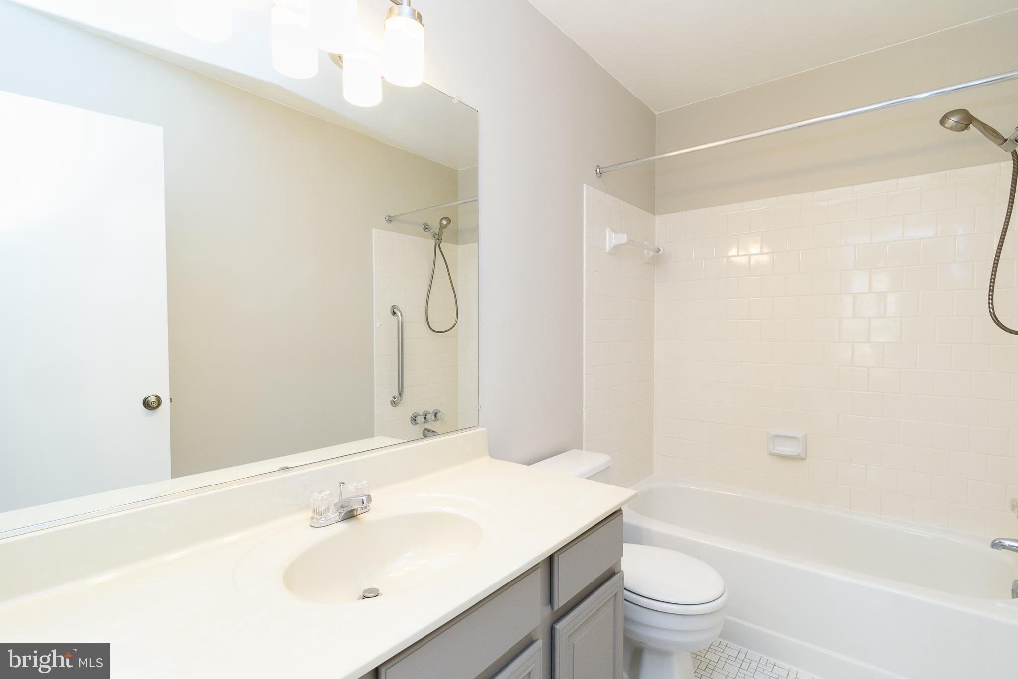 WORTHINGTON - Residential