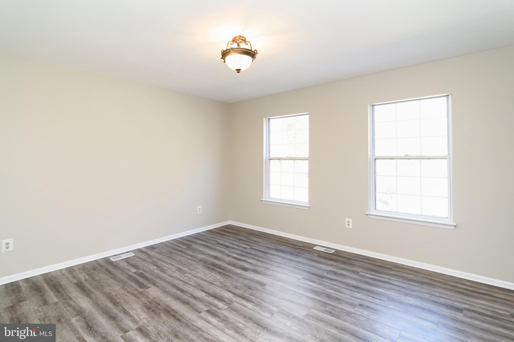 WORTHINGTON - Residential