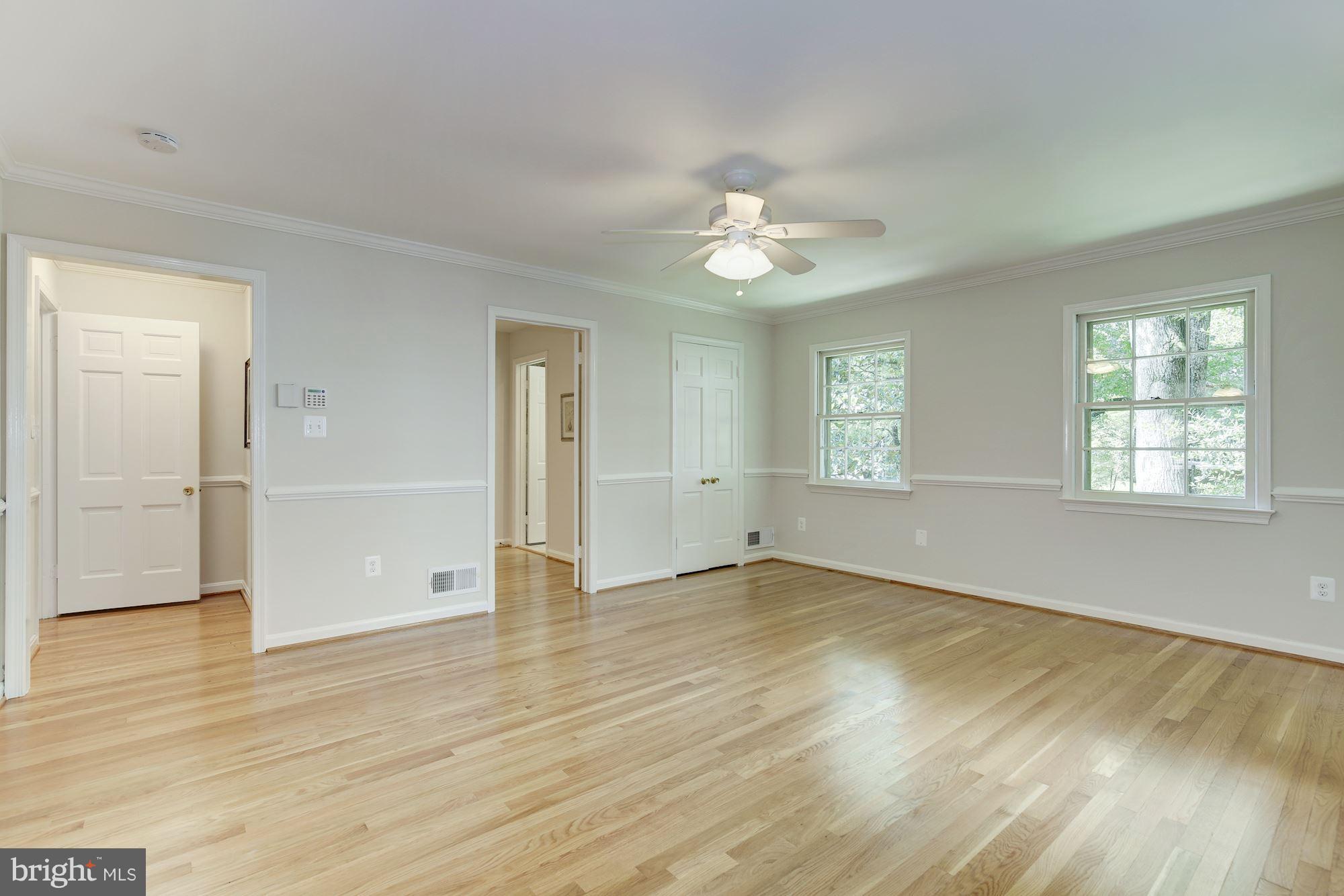 RIVER FALLS - Residential