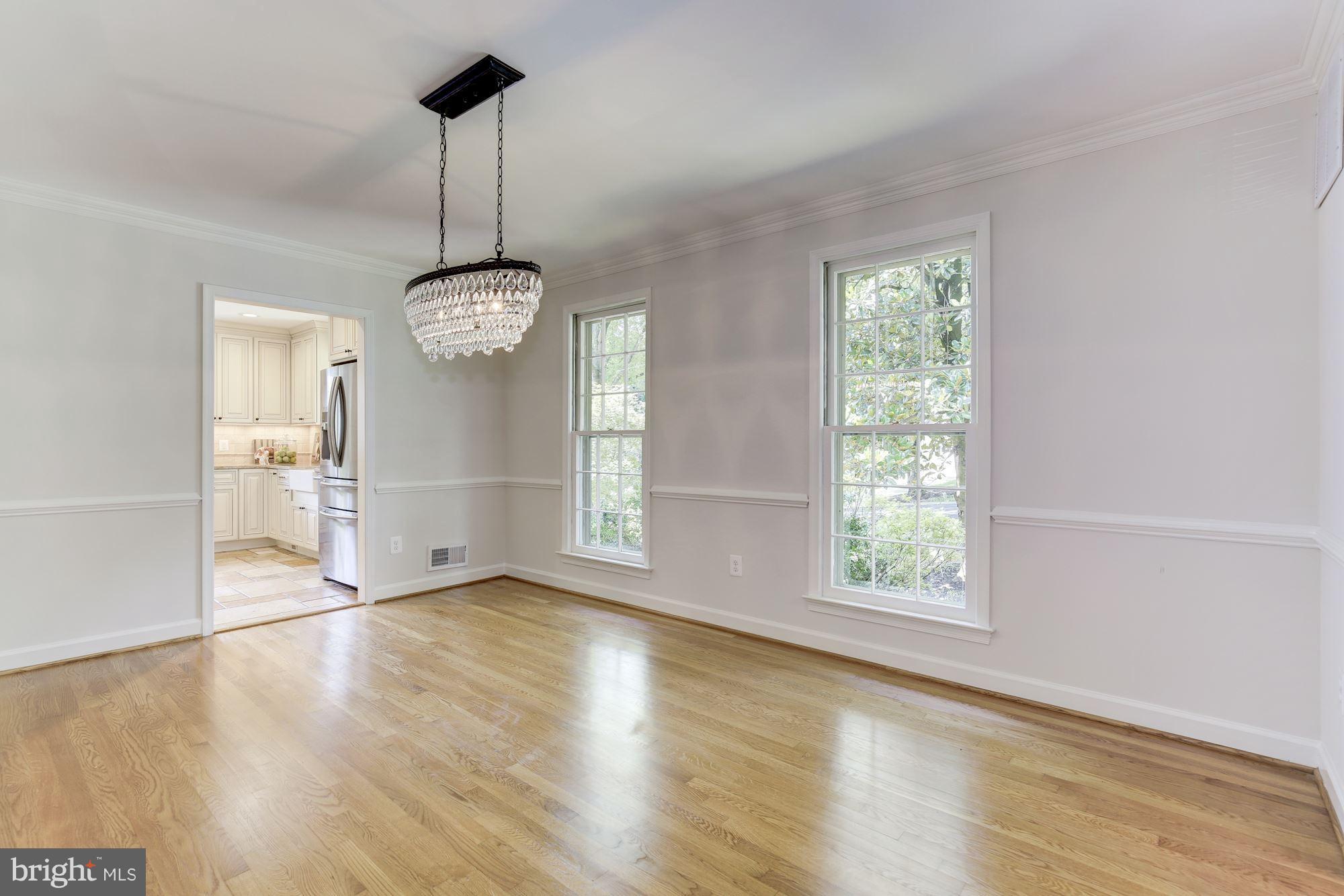 RIVER FALLS - Residential