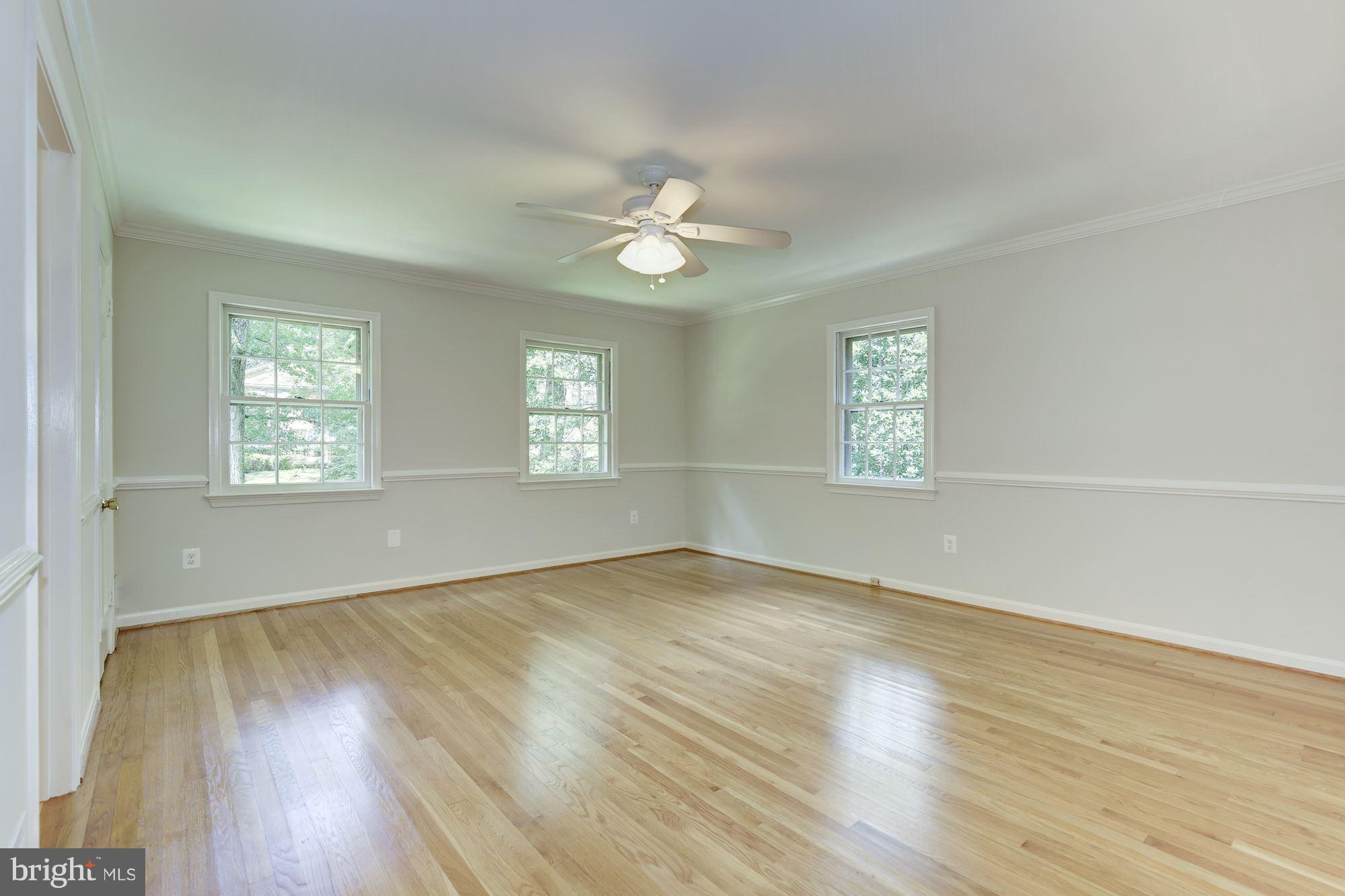 RIVER FALLS - Residential