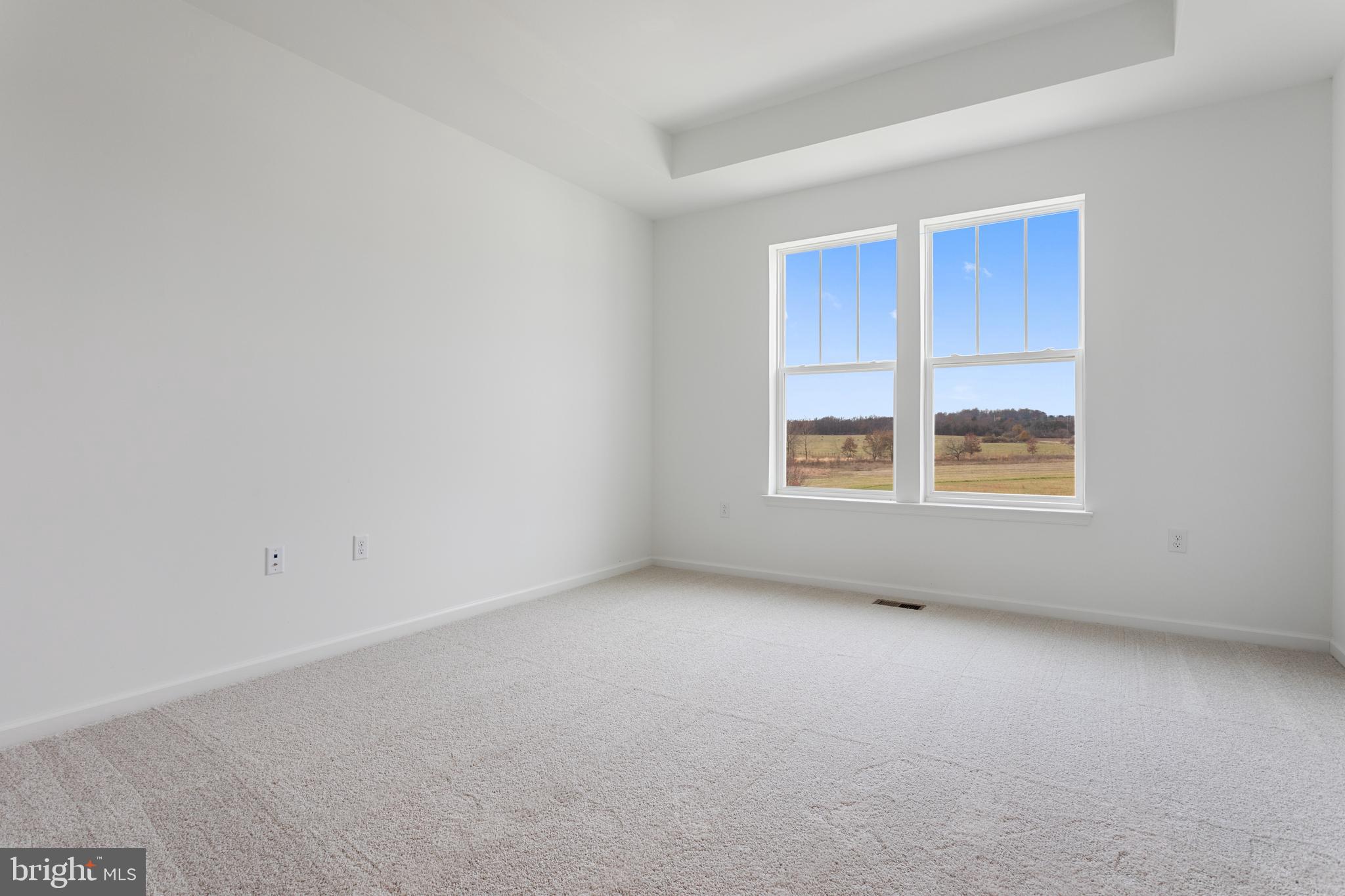 LOFTS AT CREEKSIDE - Residential