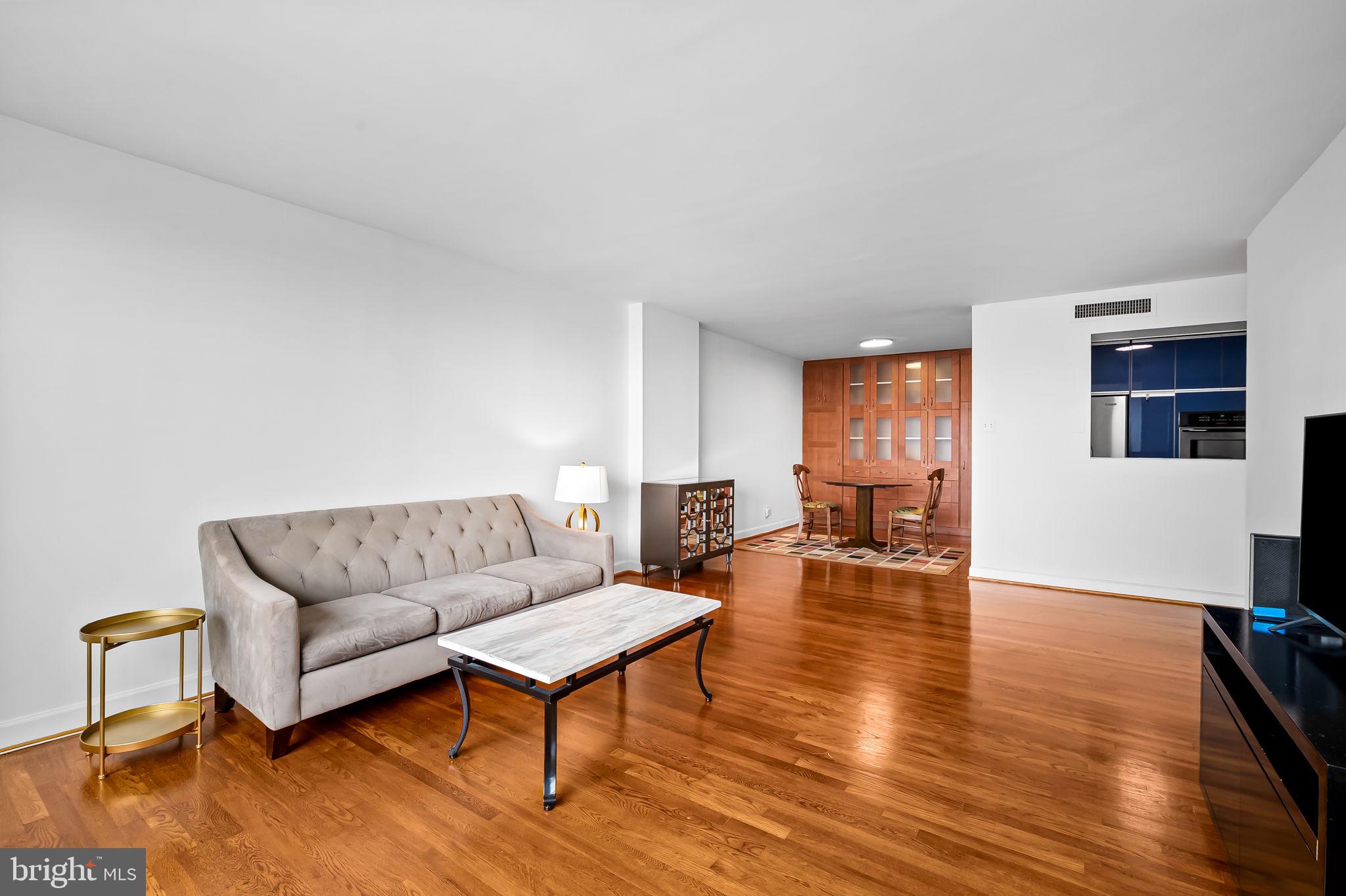 MOUNT VERNON PLACE HISTORIC DISTRICT - Residential