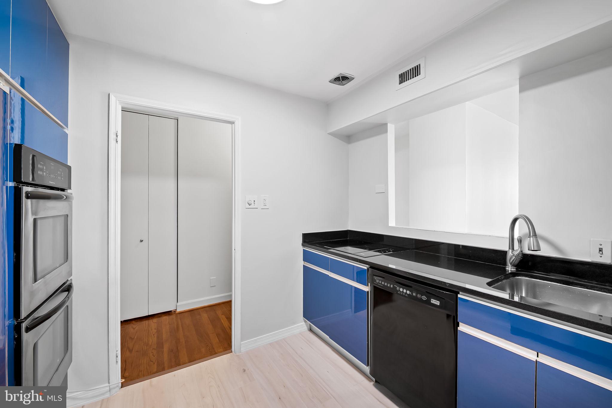 MOUNT VERNON PLACE HISTORIC DISTRICT - Residential