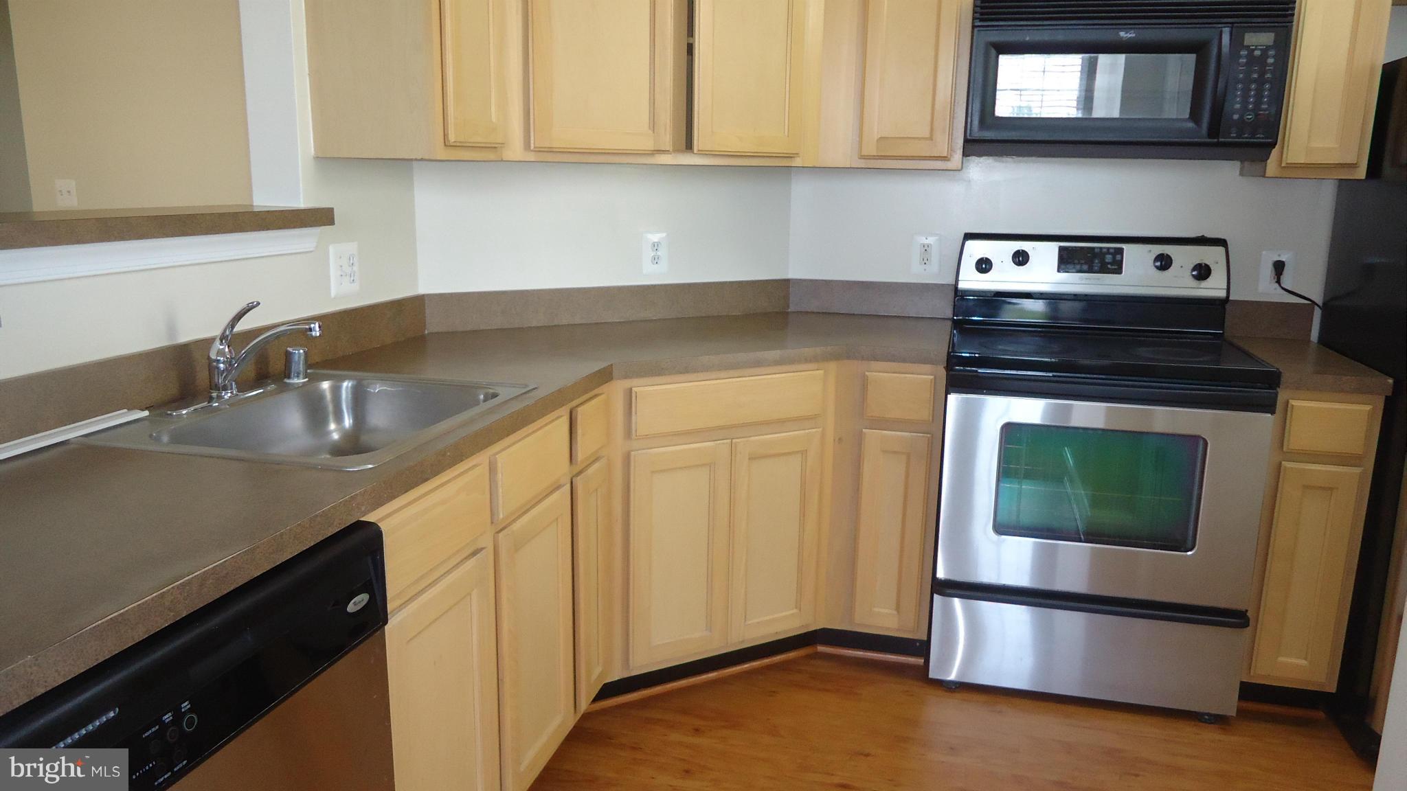 SUMMERFIELD - Residential Lease