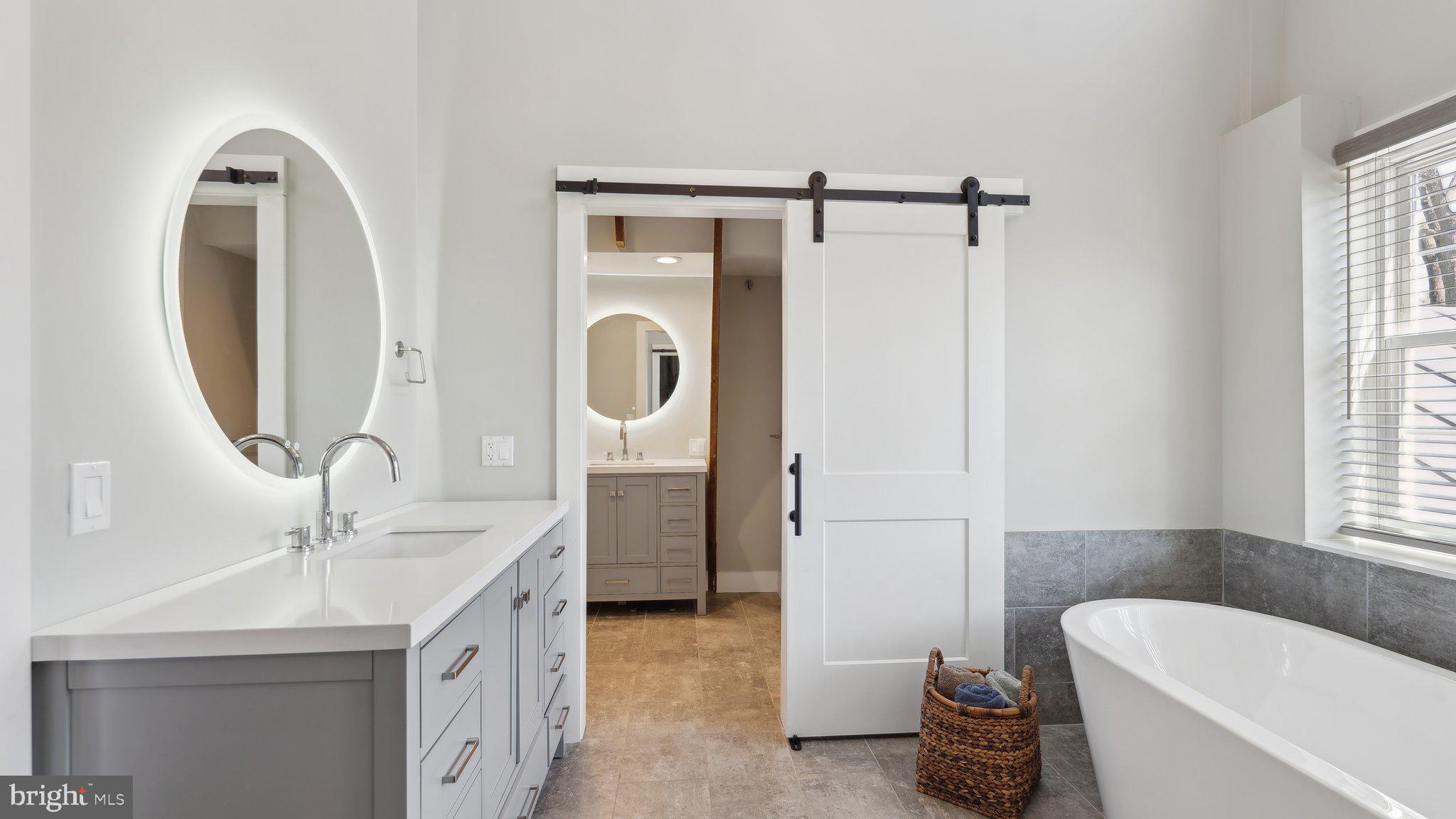 GREENFIELDS - Residential