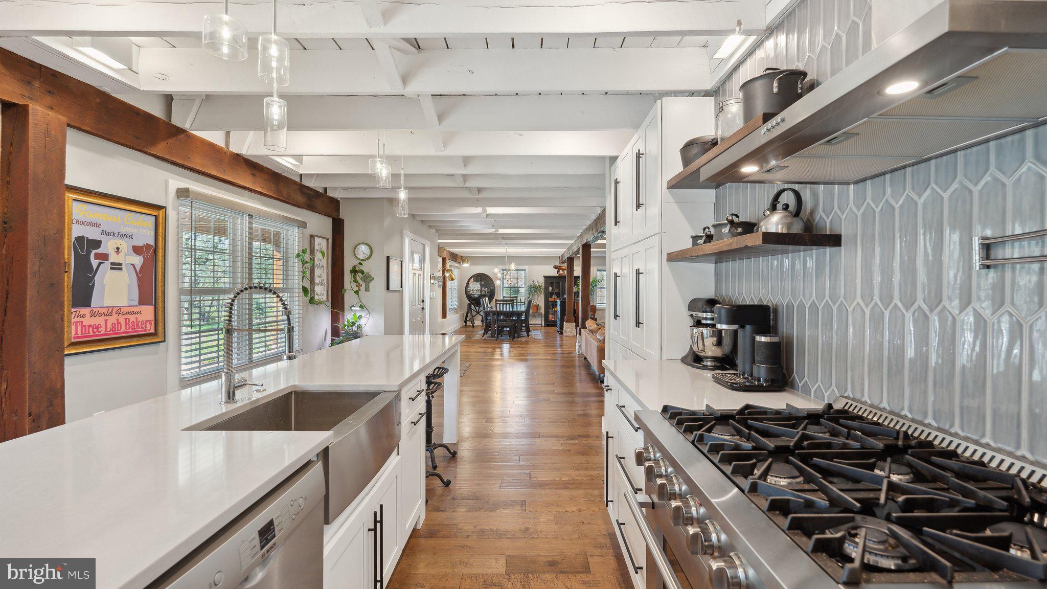 GREENFIELDS - Residential