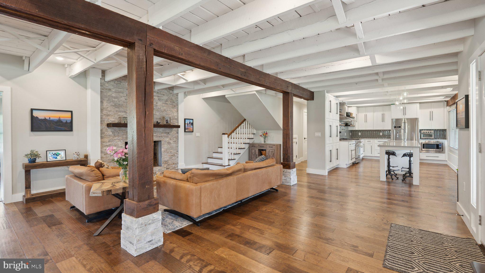 GREENFIELDS - Residential