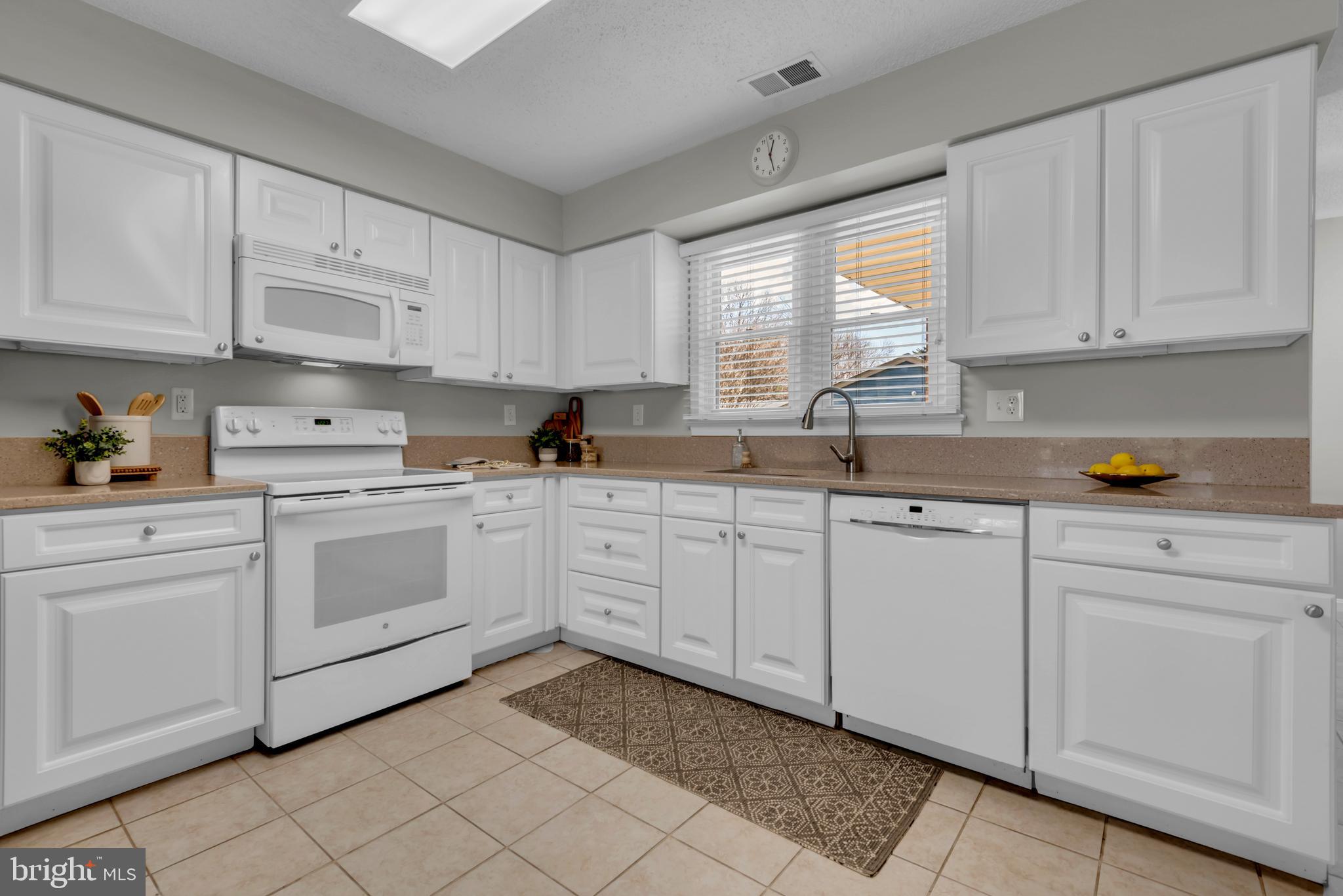 HERITAGE HARBOUR - Residential