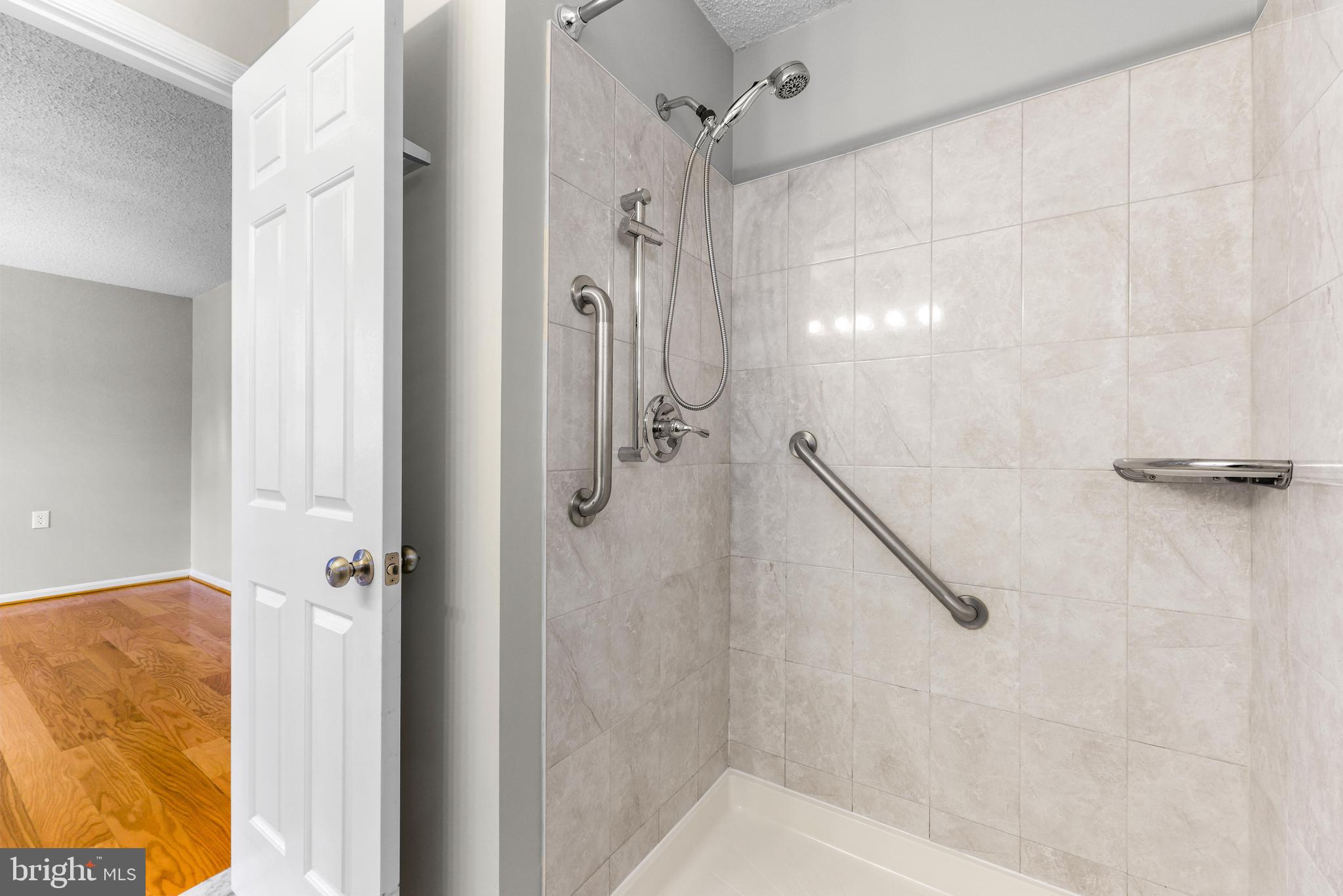 HERITAGE HARBOUR - Residential