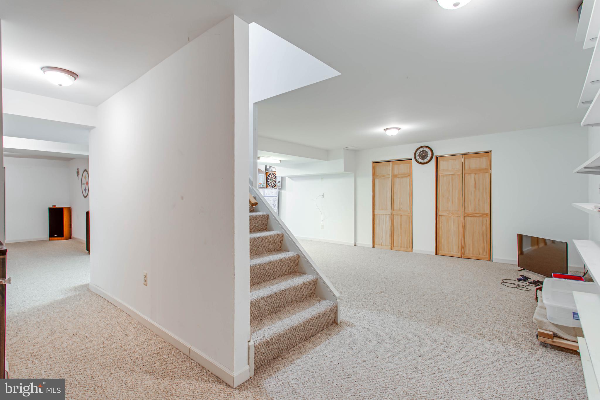 ASHFORD - Residential