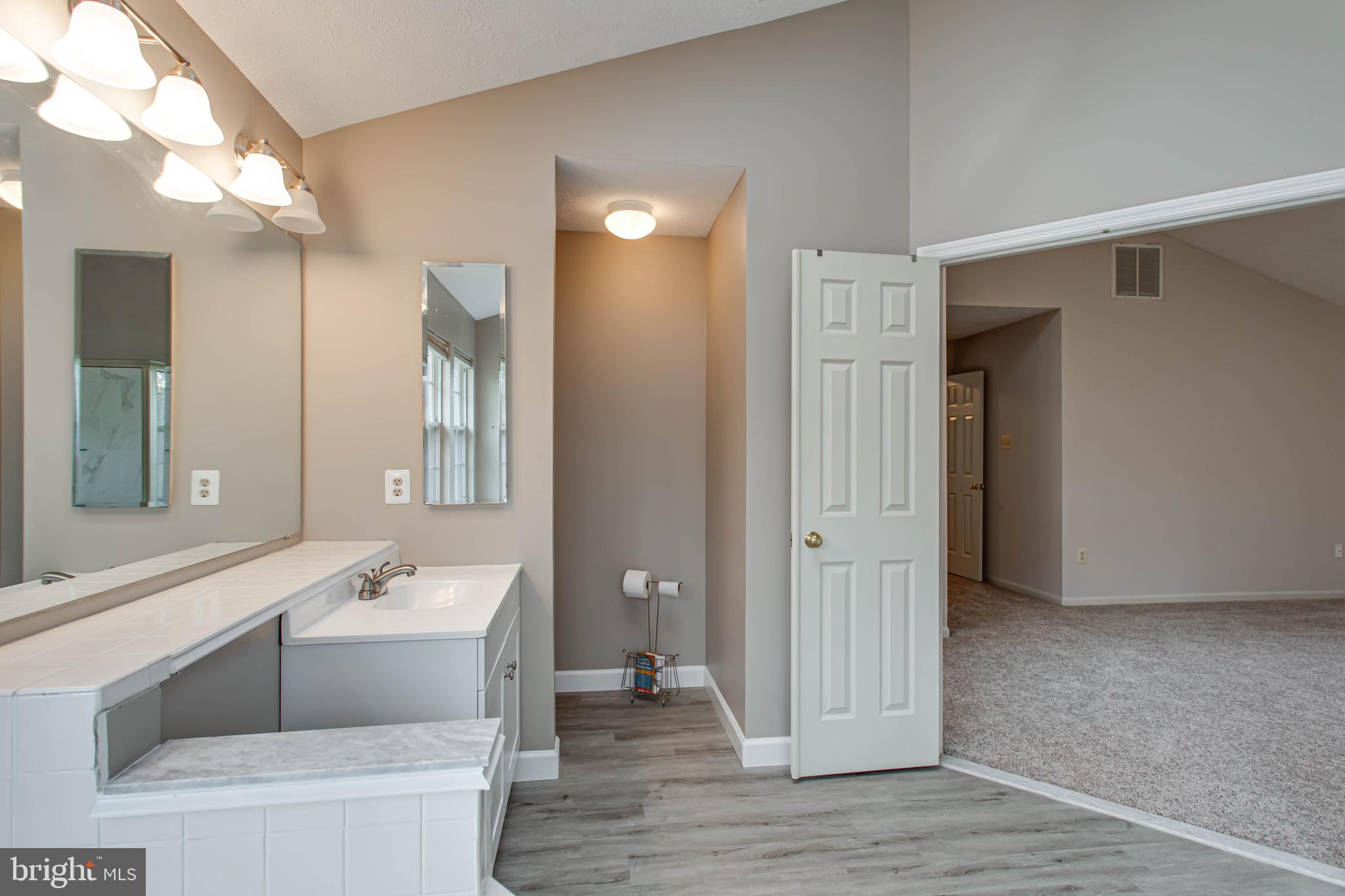 ASHFORD - Residential