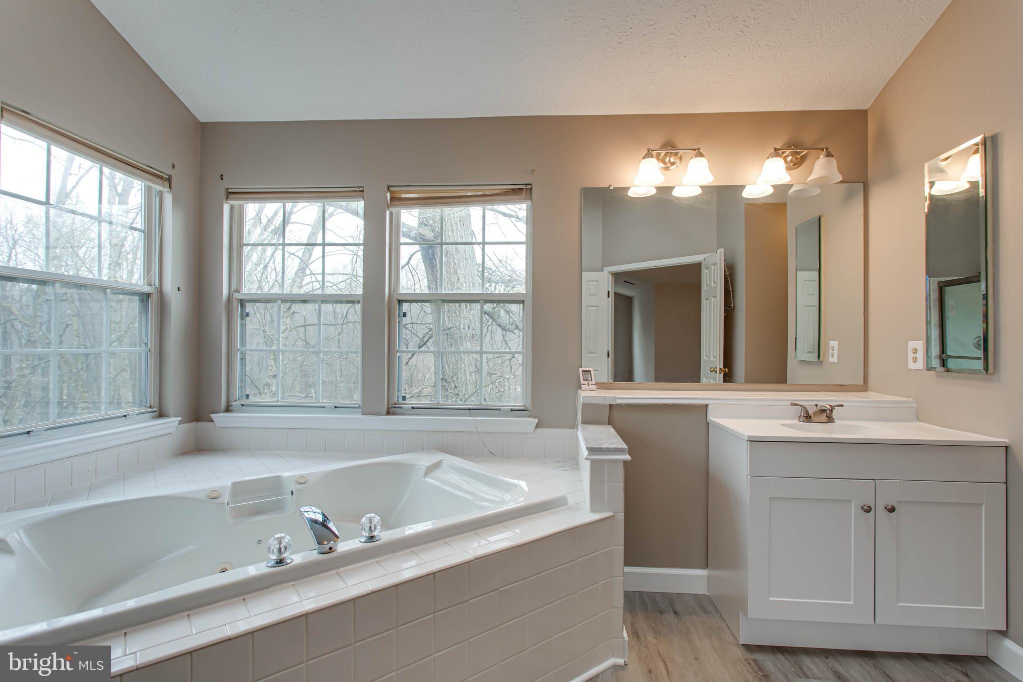 ASHFORD - Residential