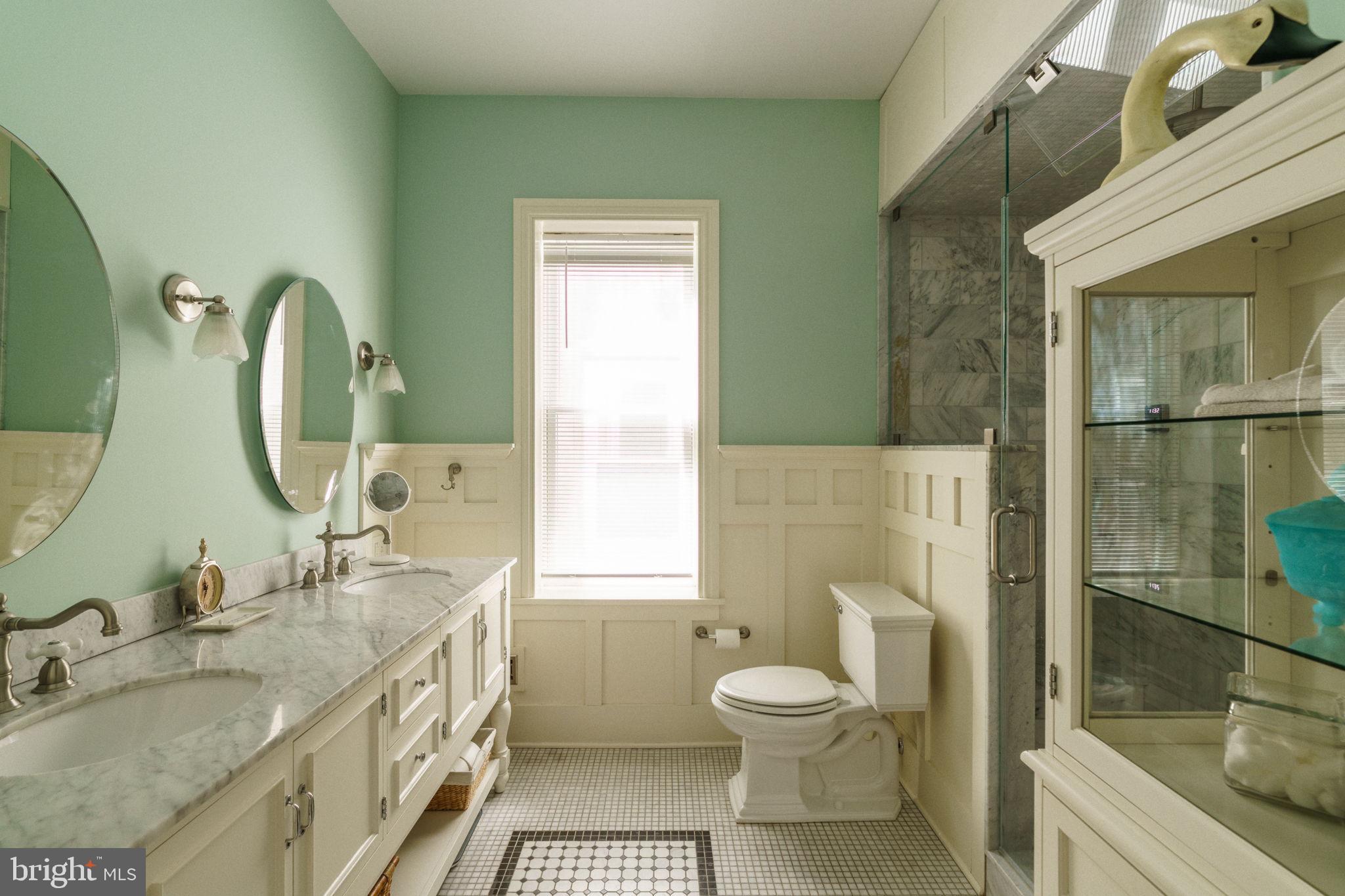 FAIRMOUNT - Residential