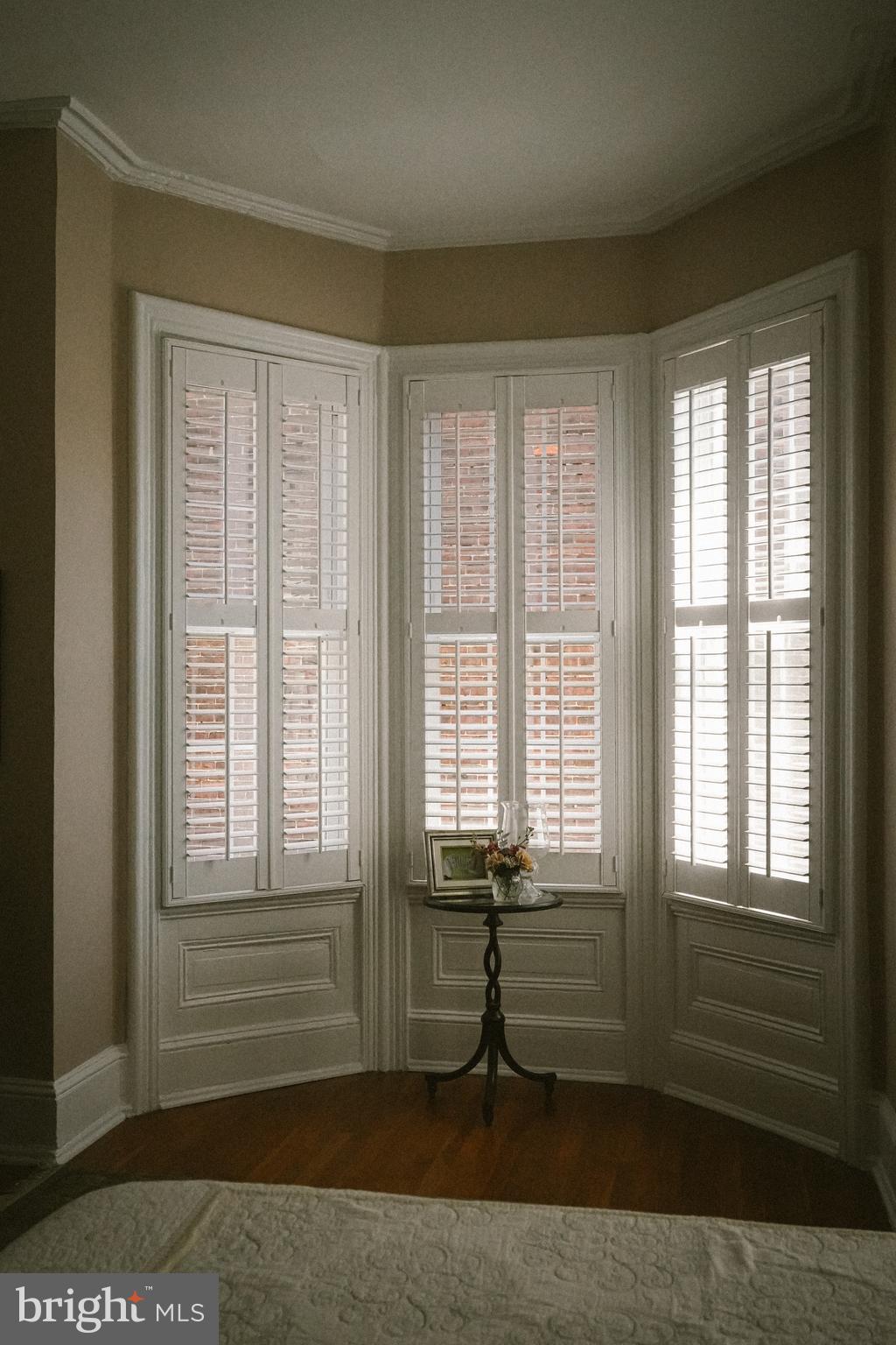FAIRMOUNT - Residential