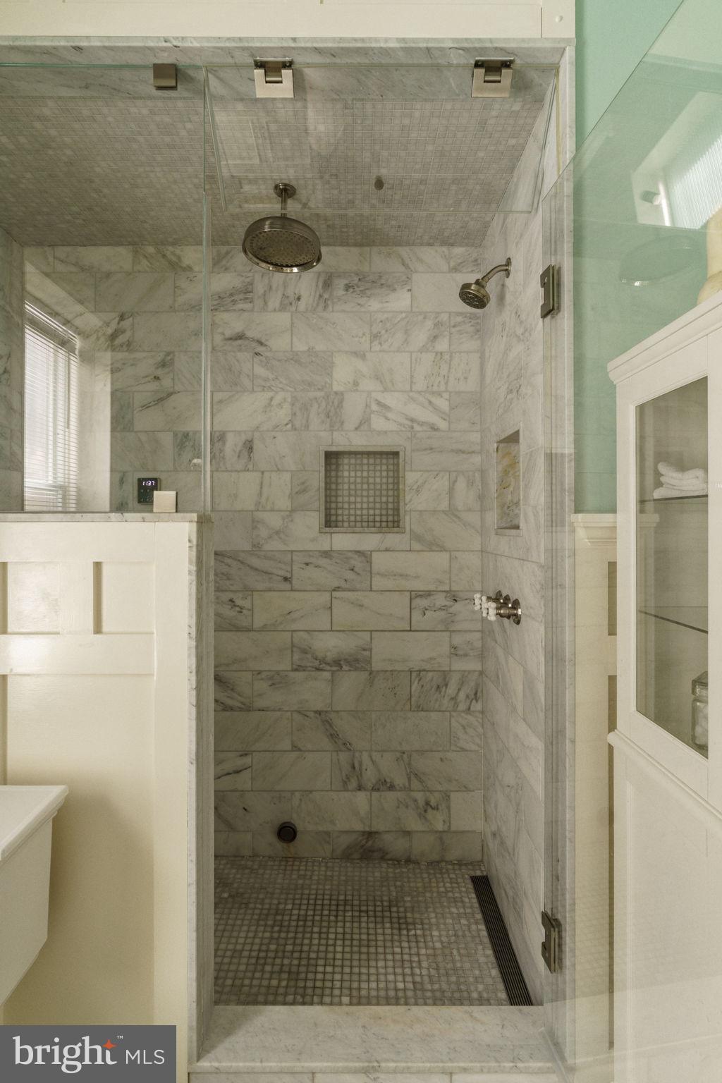 FAIRMOUNT - Residential
