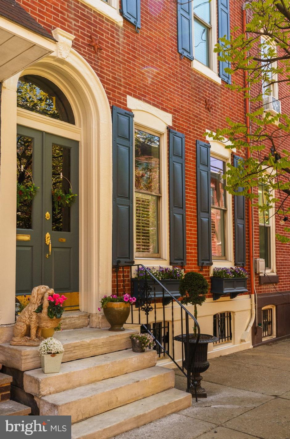 FAIRMOUNT - Residential