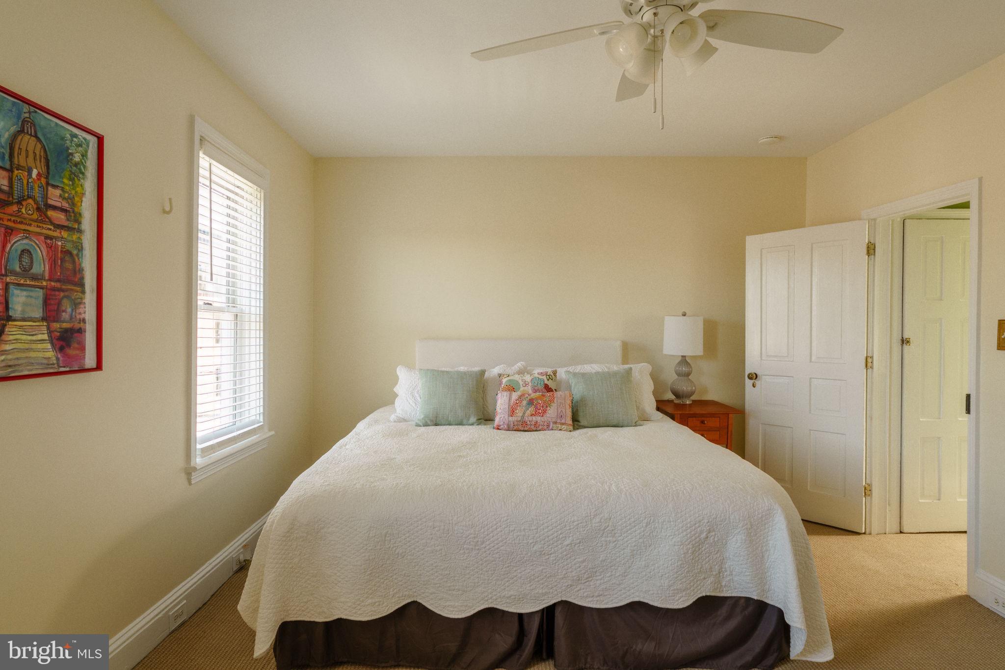 FAIRMOUNT - Residential