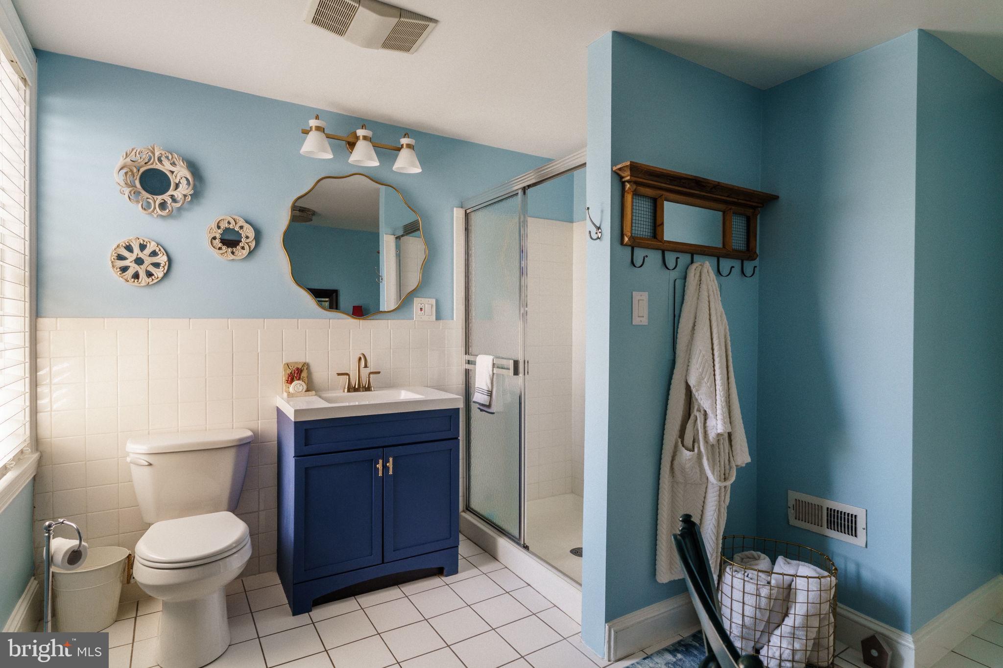 FAIRMOUNT - Residential